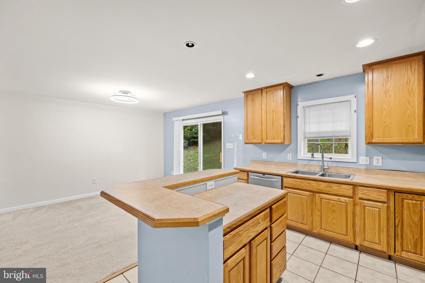 8008 WASHINGTON DR, KING GEORGE, Virginia 22485, 5 Bedrooms Bedrooms, ,3 BathroomsBathrooms,Residential,For sale,8008 WASHINGTON DR,VAKG2007050 MLS # VAKG2007050 8008 WASHINGTON DR, KING GEORGE, Virginia 22485, 5 Bedrooms Bedrooms, ,3 BathroomsBathrooms,Residential,For sale,8008 WASHINGTON DR,VAKG2007050 MLS # VAKG2007050