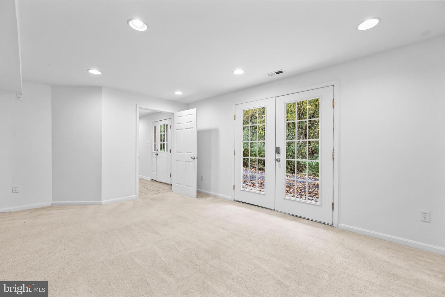 8008 WASHINGTON DR, KING GEORGE, Virginia 22485, 5 Bedrooms Bedrooms, ,3 BathroomsBathrooms,Residential,For sale,8008 WASHINGTON DR,VAKG2007050 MLS # VAKG2007050 8008 WASHINGTON DR, KING GEORGE, Virginia 22485, 5 Bedrooms Bedrooms, ,3 BathroomsBathrooms,Residential,For sale,8008 WASHINGTON DR,VAKG2007050 MLS # VAKG2007050