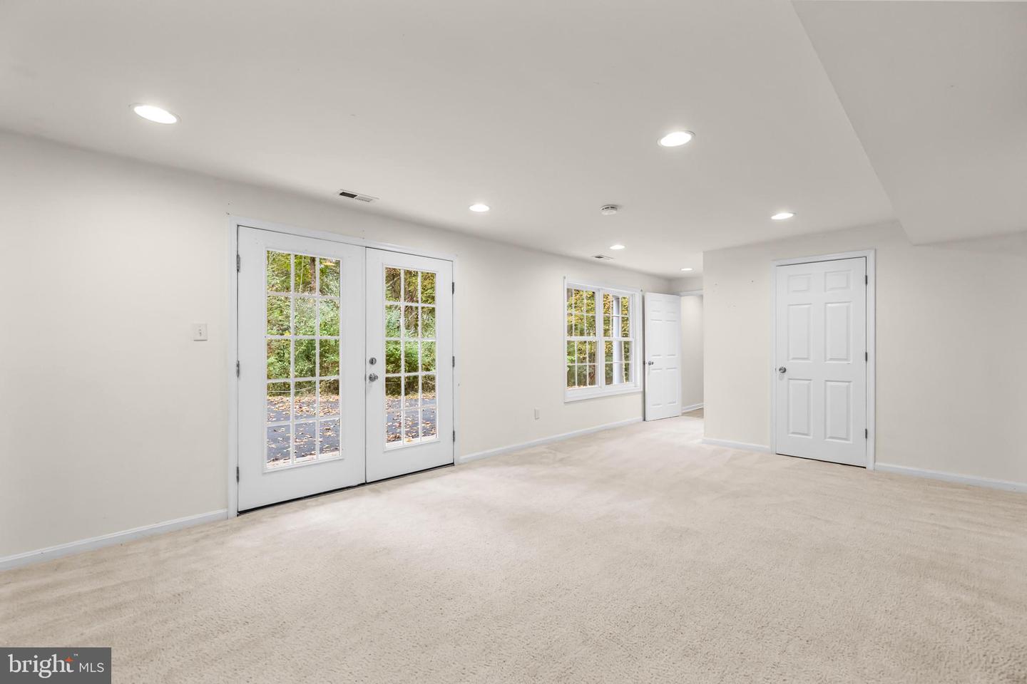 8008 WASHINGTON DR, KING GEORGE, Virginia 22485, 5 Bedrooms Bedrooms, ,3 BathroomsBathrooms,Residential,For sale,8008 WASHINGTON DR,VAKG2007050 MLS # VAKG2007050 8008 WASHINGTON DR, KING GEORGE, Virginia 22485, 5 Bedrooms Bedrooms, ,3 BathroomsBathrooms,Residential,For sale,8008 WASHINGTON DR,VAKG2007050 MLS # VAKG2007050