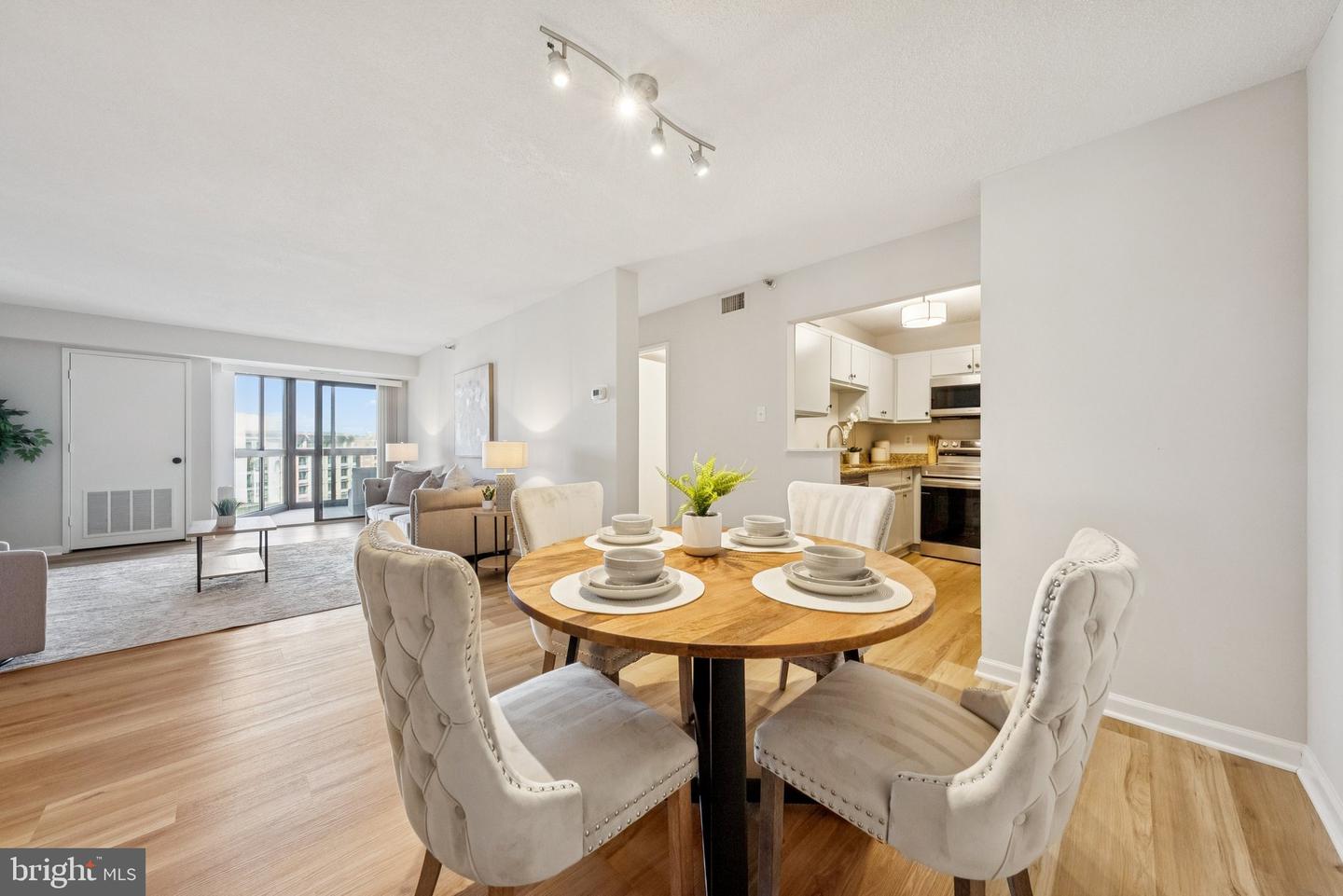 900 N STAFFORD ST #915, ARLINGTON, Virginia 22203, 2 Bedrooms Bedrooms, ,2 BathroomsBathrooms,Residential,For sale,900 N STAFFORD ST #915,VAAR2064150 MLS # VAAR2064150 900 N STAFFORD ST #915, ARLINGTON, Virginia 22203, 2 Bedrooms Bedrooms, ,2 BathroomsBathrooms,Residential,For sale,900 N STAFFORD ST #915,VAAR2064150 MLS # VAAR2064150