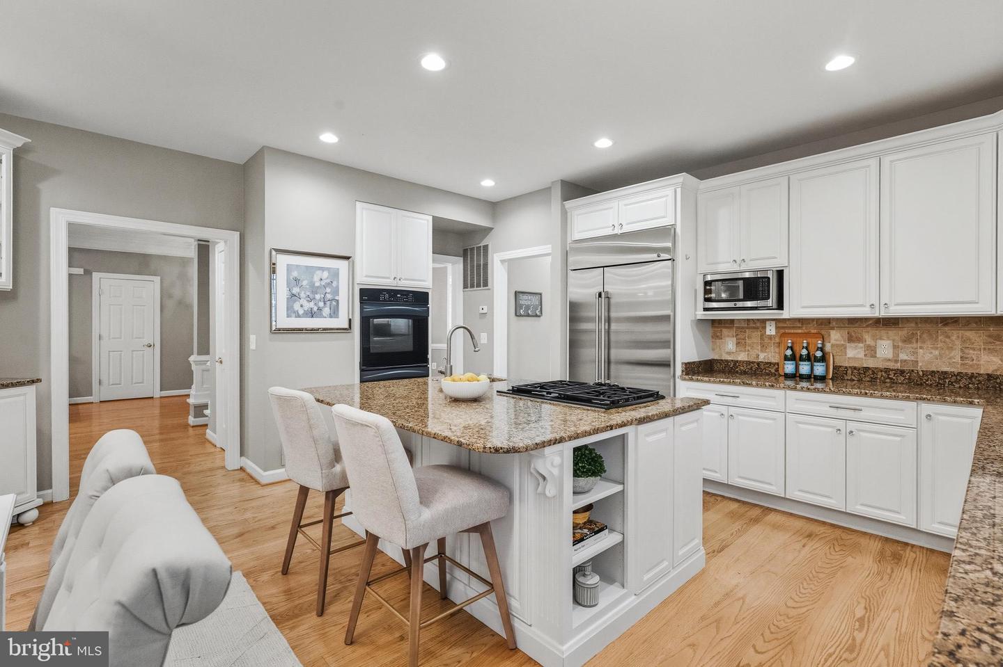 10087 DANIELS RUN WAY, FAIRFAX, Virginia 22030, 4 Bedrooms Bedrooms, ,3 BathroomsBathrooms,Residential,For sale,10087 DANIELS RUN WAY,VAFC2007094 MLS # VAFC2007094