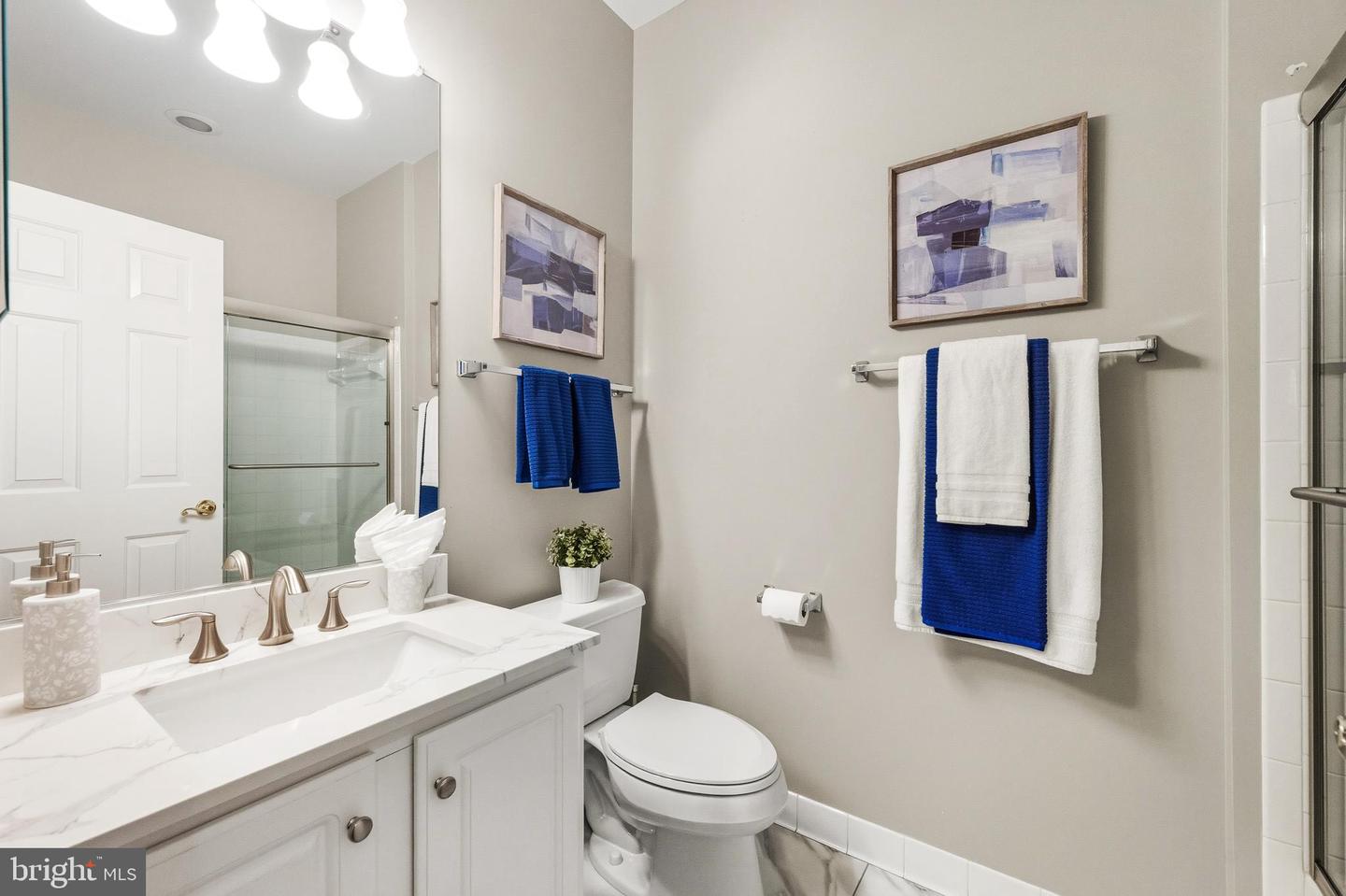 10087 DANIELS RUN WAY, FAIRFAX, Virginia 22030, 4 Bedrooms Bedrooms, ,3 BathroomsBathrooms,Residential,For sale,10087 DANIELS RUN WAY,VAFC2007094 MLS # VAFC2007094