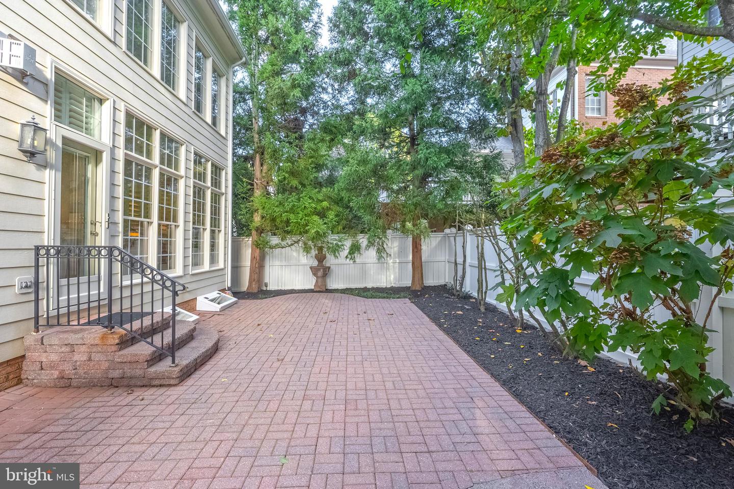 10087 DANIELS RUN WAY, FAIRFAX, Virginia 22030, 4 Bedrooms Bedrooms, ,3 BathroomsBathrooms,Residential,For sale,10087 DANIELS RUN WAY,VAFC2007094 MLS # VAFC2007094