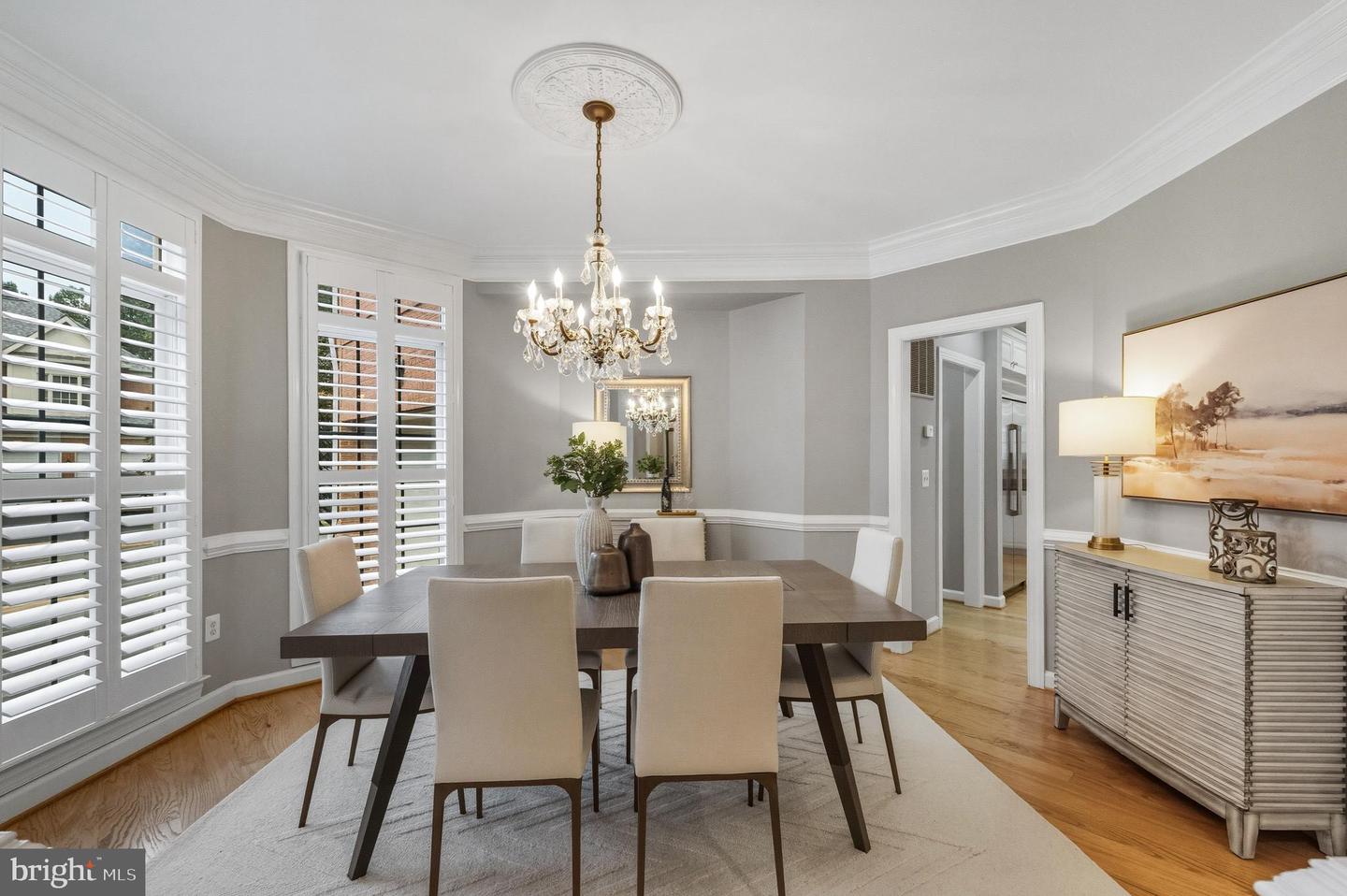 10087 DANIELS RUN WAY, FAIRFAX, Virginia 22030, 4 Bedrooms Bedrooms, ,3 BathroomsBathrooms,Residential,For sale,10087 DANIELS RUN WAY,VAFC2007094 MLS # VAFC2007094