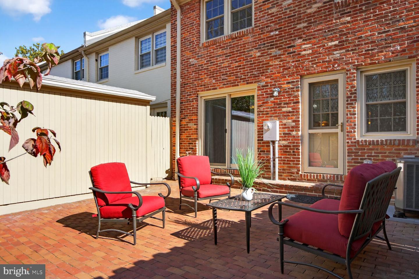 5944 QUEENSTON ST, SPRINGFIELD, Virginia 22152, 3 Bedrooms Bedrooms, ,3 BathroomsBathrooms,Residential,For sale,5944 QUEENSTON ST,VAFX2269524 MLS # VAFX2269524 5944 QUEENSTON ST, SPRINGFIELD, Virginia 22152, 3 Bedrooms Bedrooms, ,3 BathroomsBathrooms,Residential,For sale,5944 QUEENSTON ST,VAFX2269524 MLS # VAFX2269524