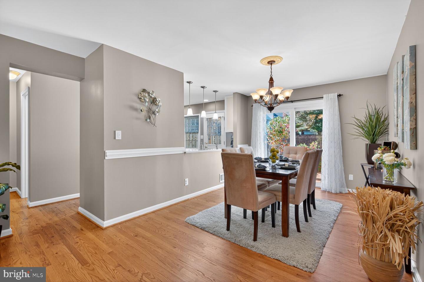 5944 QUEENSTON ST, SPRINGFIELD, Virginia 22152, 3 Bedrooms Bedrooms, ,3 BathroomsBathrooms,Residential,For sale,5944 QUEENSTON ST,VAFX2269524 MLS # VAFX2269524 5944 QUEENSTON ST, SPRINGFIELD, Virginia 22152, 3 Bedrooms Bedrooms, ,3 BathroomsBathrooms,Residential,For sale,5944 QUEENSTON ST,VAFX2269524 MLS # VAFX2269524