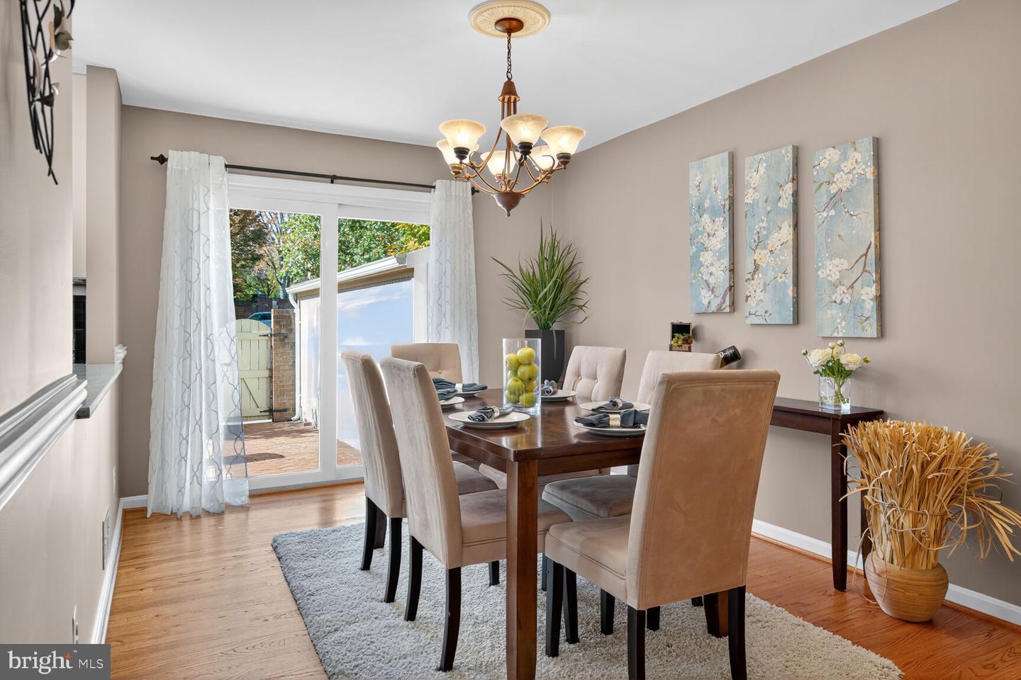 5944 QUEENSTON ST, SPRINGFIELD, Virginia 22152, 3 Bedrooms Bedrooms, ,3 BathroomsBathrooms,Residential,For sale,5944 QUEENSTON ST,VAFX2269524 MLS # VAFX2269524 5944 QUEENSTON ST, SPRINGFIELD, Virginia 22152, 3 Bedrooms Bedrooms, ,3 BathroomsBathrooms,Residential,For sale,5944 QUEENSTON ST,VAFX2269524 MLS # VAFX2269524