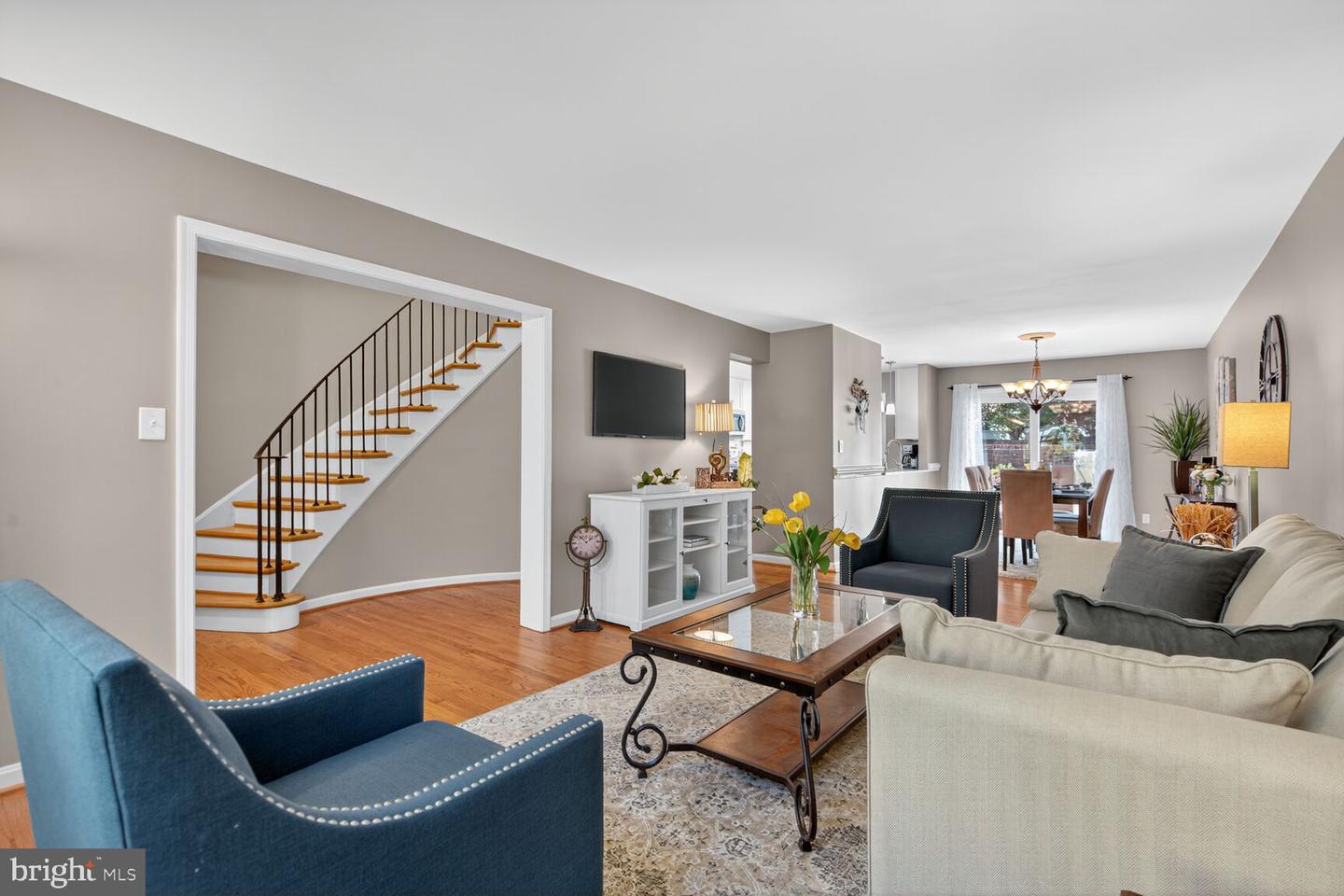 5944 QUEENSTON ST, SPRINGFIELD, Virginia 22152, 3 Bedrooms Bedrooms, ,3 BathroomsBathrooms,Residential,For sale,5944 QUEENSTON ST,VAFX2269524 MLS # VAFX2269524 5944 QUEENSTON ST, SPRINGFIELD, Virginia 22152, 3 Bedrooms Bedrooms, ,3 BathroomsBathrooms,Residential,For sale,5944 QUEENSTON ST,VAFX2269524 MLS # VAFX2269524