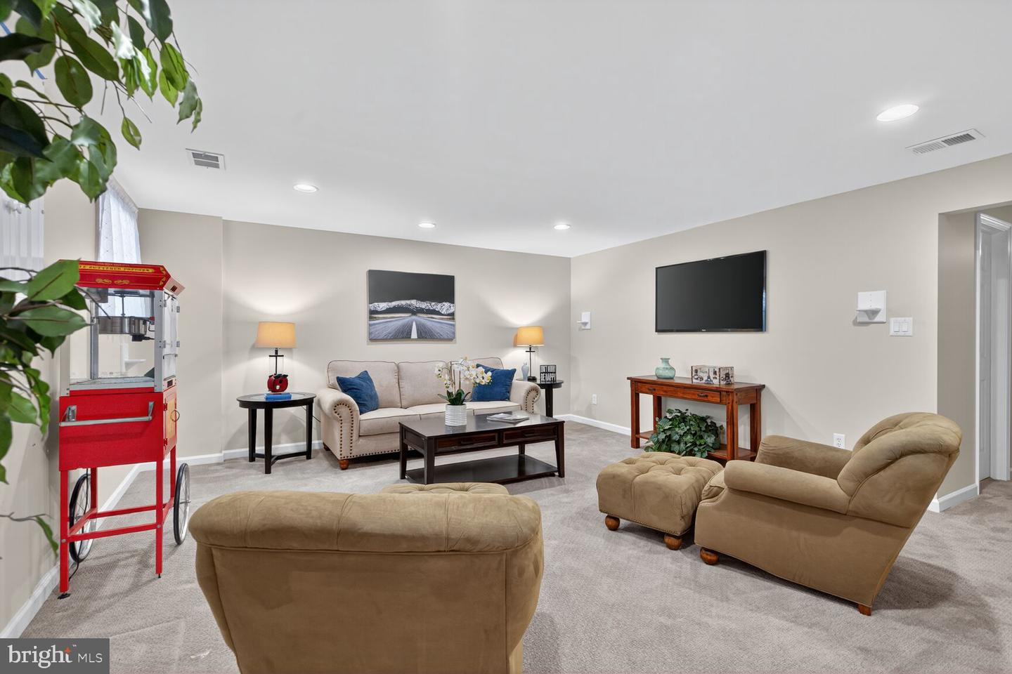 5944 QUEENSTON ST, SPRINGFIELD, Virginia 22152, 3 Bedrooms Bedrooms, ,3 BathroomsBathrooms,Residential,For sale,5944 QUEENSTON ST,VAFX2269524 MLS # VAFX2269524 5944 QUEENSTON ST, SPRINGFIELD, Virginia 22152, 3 Bedrooms Bedrooms, ,3 BathroomsBathrooms,Residential,For sale,5944 QUEENSTON ST,VAFX2269524 MLS # VAFX2269524