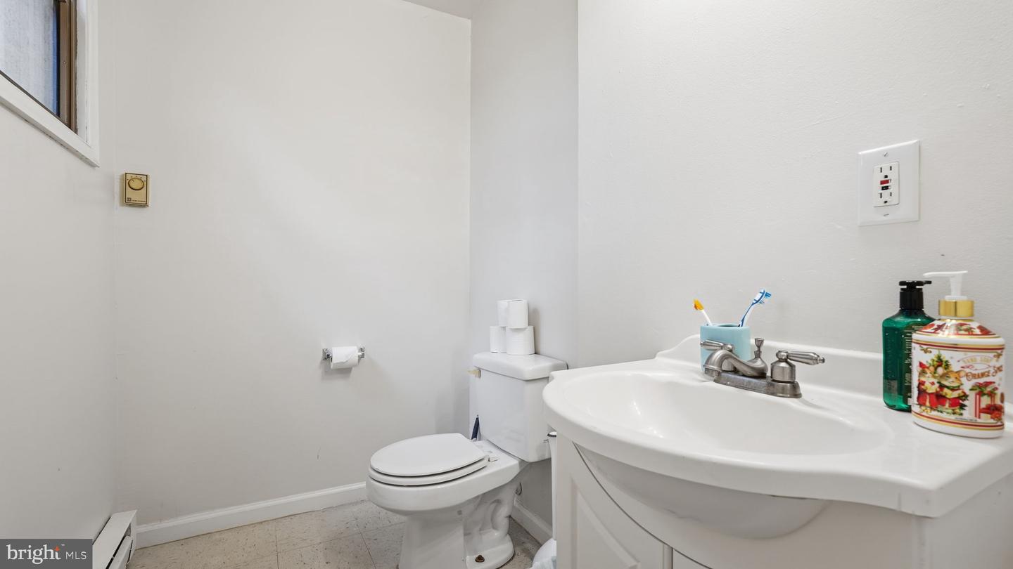 239 SANDY RIDGE RD, FREDERICKSBURG, Virginia 22405, 4 Bedrooms Bedrooms, ,2 BathroomsBathrooms,Residential,For sale,239 SANDY RIDGE RD,VAST2043082 MLS # VAST2043082 239 SANDY RIDGE RD, FREDERICKSBURG, Virginia 22405, 4 Bedrooms Bedrooms, ,2 BathroomsBathrooms,Residential,For sale,239 SANDY RIDGE RD,VAST2043082 MLS # VAST2043082