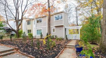 2318 MILLENNIUM LN, RESTON, Virginia 20191, 4 Bedrooms Bedrooms, ,3 BathroomsBathrooms,Residential,For sale,2318 MILLENNIUM LN,VAFX2270340 MLS # VAFX2270340