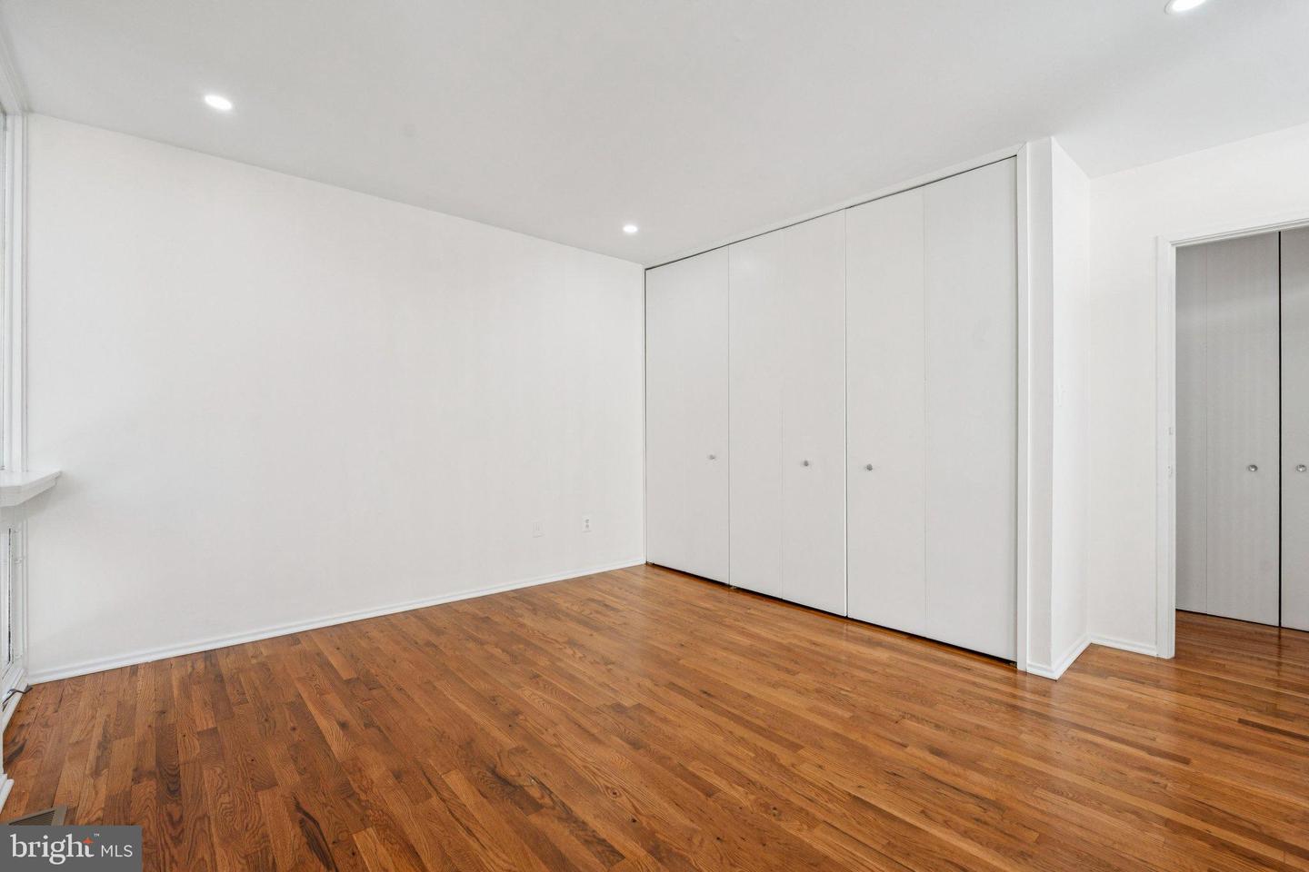 11540 HICKORY CLUSTER, RESTON, Virginia 20190, 2 Bedrooms Bedrooms, ,1 BathroomBathrooms,Residential,For sale,11540 HICKORY CLUSTER,VAFX2270394 MLS # VAFX2270394 11540 HICKORY CLUSTER, RESTON, Virginia 20190, 2 Bedrooms Bedrooms, ,1 BathroomBathrooms,Residential,For sale,11540 HICKORY CLUSTER,VAFX2270394 MLS # VAFX2270394