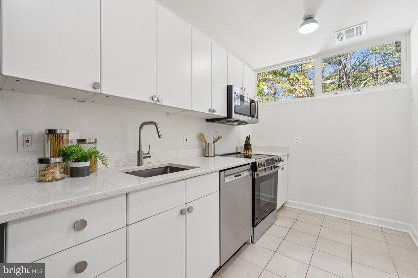 11540 HICKORY CLUSTER, RESTON, Virginia 20190, 2 Bedrooms Bedrooms, ,1 BathroomBathrooms,Residential,For sale,11540 HICKORY CLUSTER,VAFX2270394 MLS # VAFX2270394 11540 HICKORY CLUSTER, RESTON, Virginia 20190, 2 Bedrooms Bedrooms, ,1 BathroomBathrooms,Residential,For sale,11540 HICKORY CLUSTER,VAFX2270394 MLS # VAFX2270394