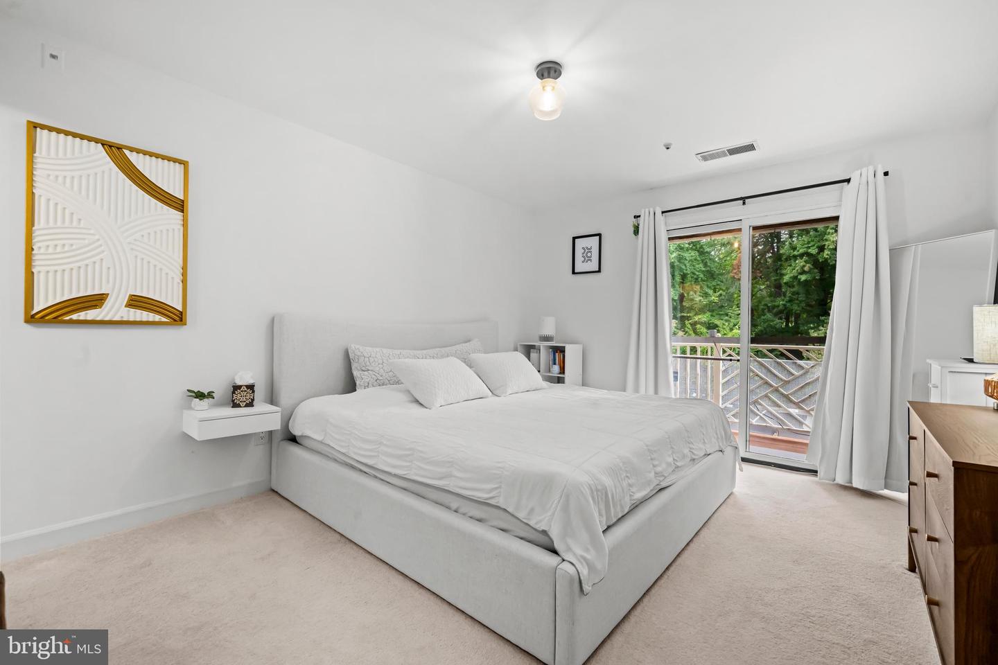 12229 FAIRFIELD HOUSE DR #206, FAIRFAX, Virginia 22033, 2 Bedrooms Bedrooms, ,2 BathroomsBathrooms,Residential,For sale,12229 FAIRFIELD HOUSE DR #206,VAFX2272290 MLS # VAFX2272290 12229 FAIRFIELD HOUSE DR #206, FAIRFAX, Virginia 22033, 2 Bedrooms Bedrooms, ,2 BathroomsBathrooms,Residential,For sale,12229 FAIRFIELD HOUSE DR #206,VAFX2272290 MLS # VAFX2272290