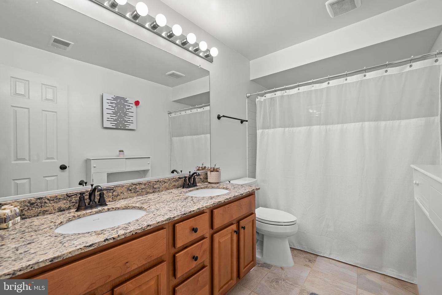 12229 FAIRFIELD HOUSE DR #206, FAIRFAX, Virginia 22033, 2 Bedrooms Bedrooms, ,2 BathroomsBathrooms,Residential,For sale,12229 FAIRFIELD HOUSE DR #206,VAFX2272290 MLS # VAFX2272290 12229 FAIRFIELD HOUSE DR #206, FAIRFAX, Virginia 22033, 2 Bedrooms Bedrooms, ,2 BathroomsBathrooms,Residential,For sale,12229 FAIRFIELD HOUSE DR #206,VAFX2272290 MLS # VAFX2272290