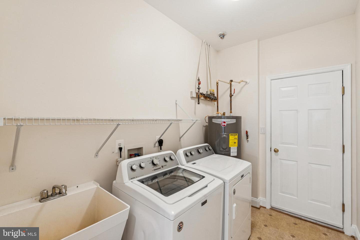 14015 BREEDERS CUP DR, GAINESVILLE, Virginia 20155, 2 Bedrooms Bedrooms, ,2 BathroomsBathrooms,Residential,For sale,14015 BREEDERS CUP DR,VAPW2105380 MLS # VAPW2105380 14015 BREEDERS CUP DR, GAINESVILLE, Virginia 20155, 2 Bedrooms Bedrooms, ,2 BathroomsBathrooms,Residential,For sale,14015 BREEDERS CUP DR,VAPW2105380 MLS # VAPW2105380