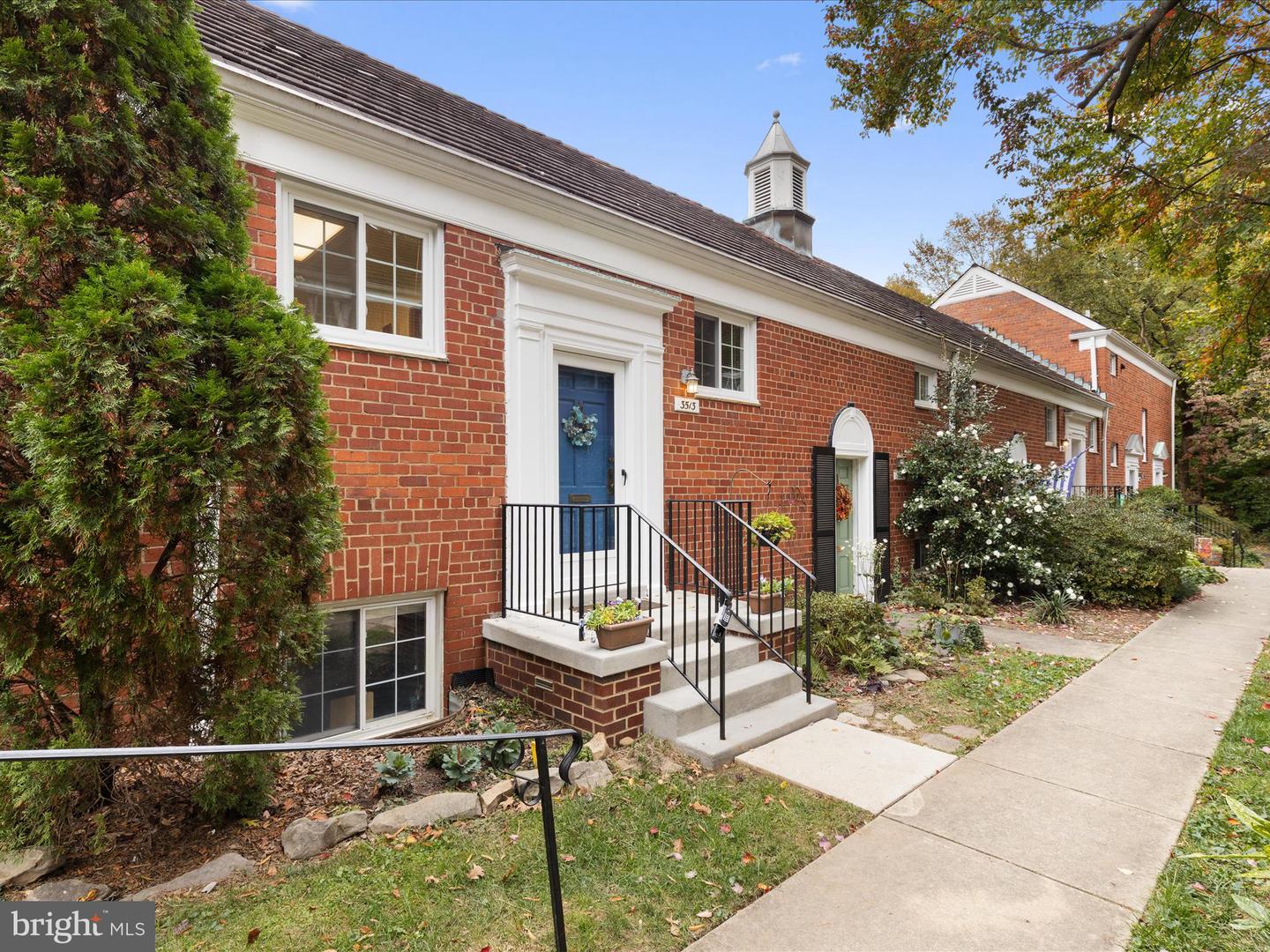 3513 MARTHA CUSTIS DR, ALEXANDRIA, Virginia 22302, 1 Bedroom Bedrooms, ,1 BathroomBathrooms,Residential,For sale,3513 MARTHA CUSTIS DR,VAAX2050518 MLS # VAAX2050518 3513 MARTHA CUSTIS DR, ALEXANDRIA, Virginia 22302, 1 Bedroom Bedrooms, ,1 BathroomBathrooms,Residential,For sale,3513 MARTHA CUSTIS DR,VAAX2050518 MLS # VAAX2050518