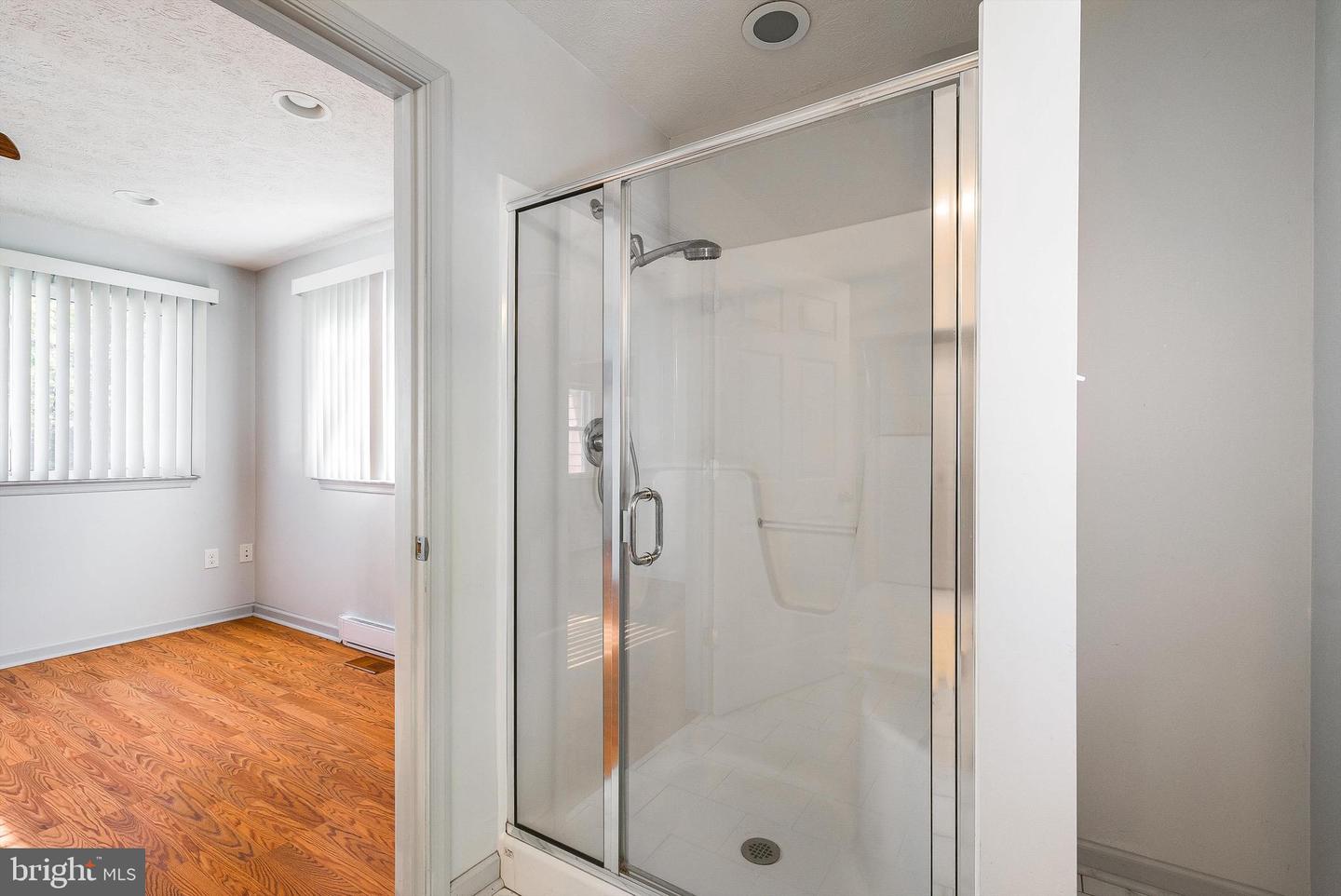 25 RINKER GATE, FORT VALLEY, Virginia 22652, 4 Bedrooms Bedrooms, ,2 BathroomsBathrooms,Residential,For sale,25 RINKER GATE,VASH2012728 MLS # VASH2012728