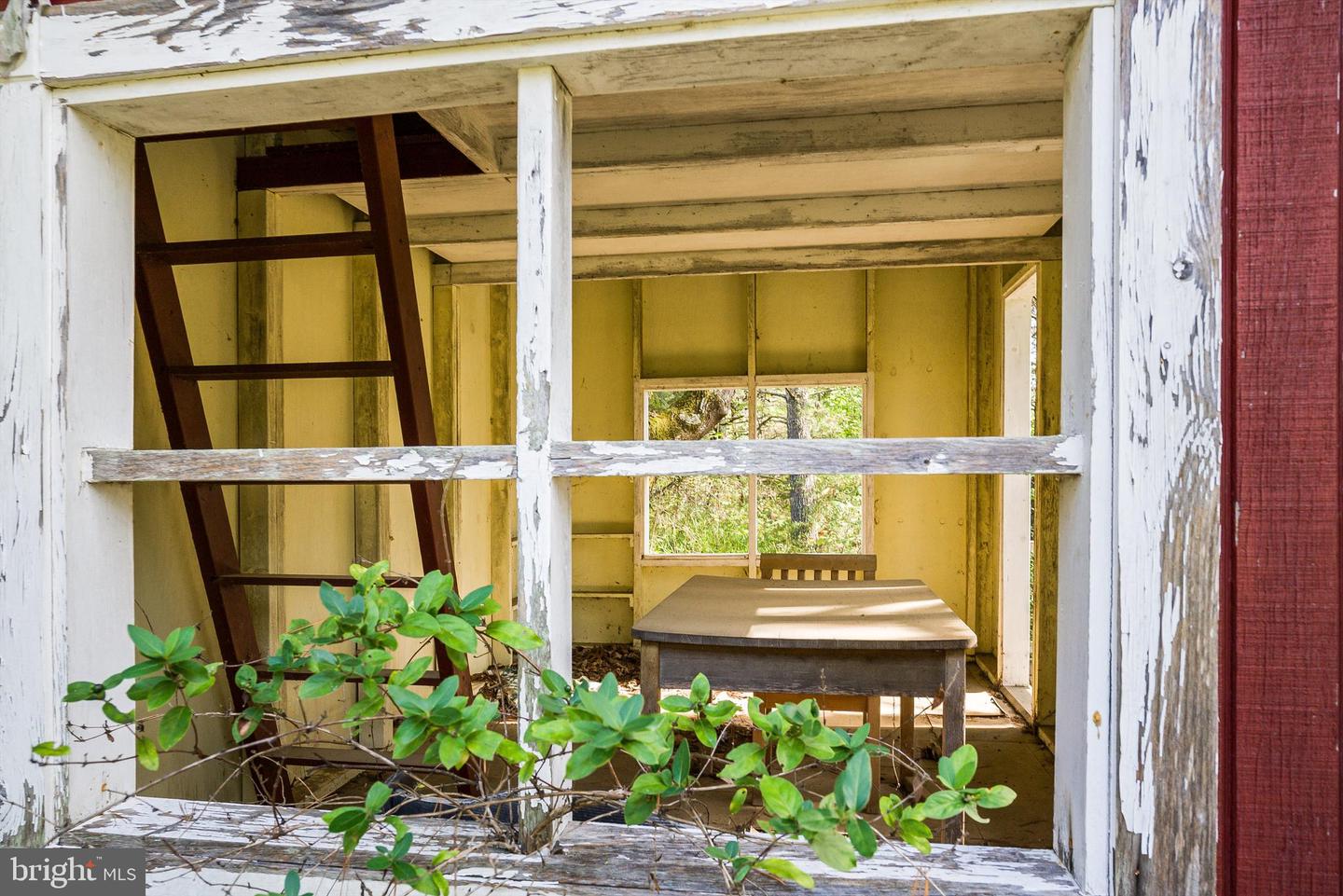 25 RINKER GATE, FORT VALLEY, Virginia 22652, 4 Bedrooms Bedrooms, ,2 BathroomsBathrooms,Residential,For sale,25 RINKER GATE,VASH2012728 MLS # VASH2012728