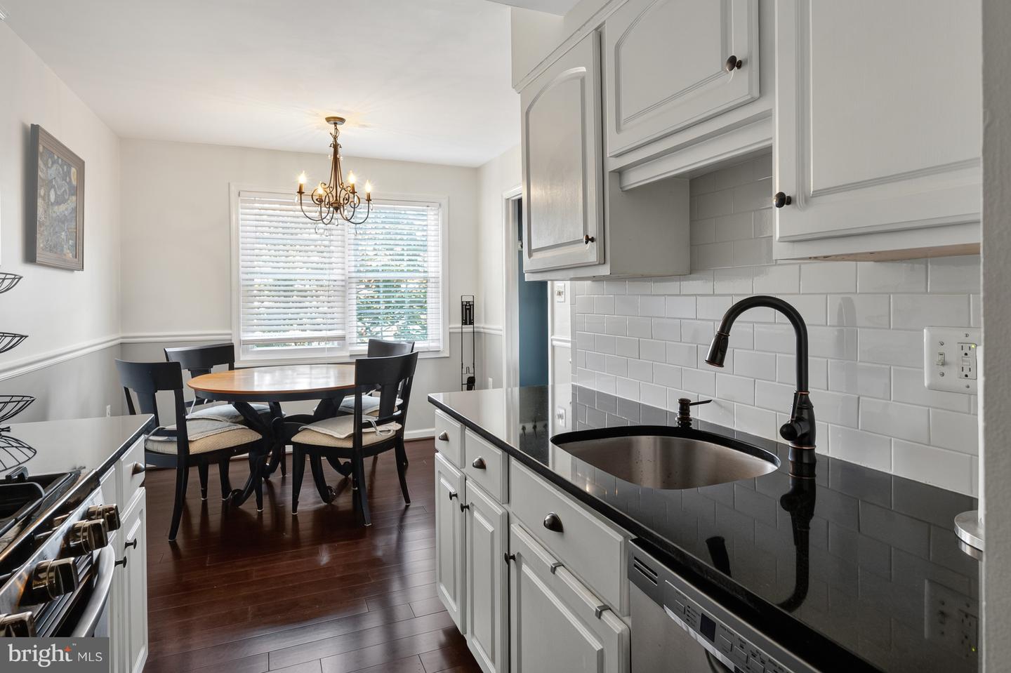 9909 LAKEPOINTE DR, BURKE, Virginia 22015, 3 Bedrooms Bedrooms, ,2 BathroomsBathrooms,Residential,For sale,9909 LAKEPOINTE DR,VAFX2273178 MLS # VAFX2273178 9909 LAKEPOINTE DR, BURKE, Virginia 22015, 3 Bedrooms Bedrooms, ,2 BathroomsBathrooms,Residential,For sale,9909 LAKEPOINTE DR,VAFX2273178 MLS # VAFX2273178