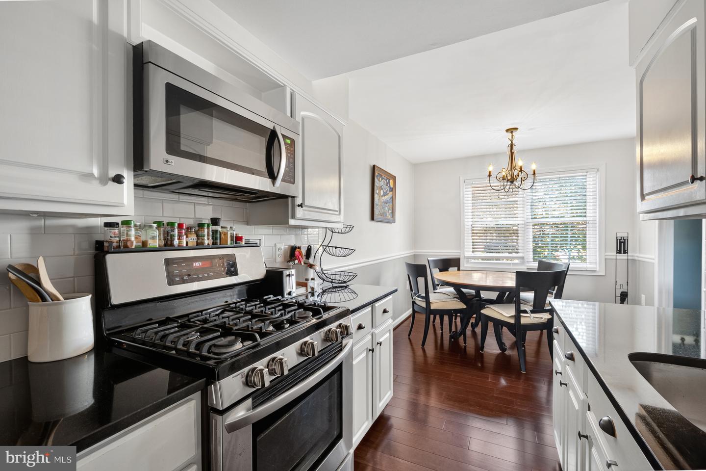 9909 LAKEPOINTE DR, BURKE, Virginia 22015, 3 Bedrooms Bedrooms, ,2 BathroomsBathrooms,Residential,For sale,9909 LAKEPOINTE DR,VAFX2273178 MLS # VAFX2273178 9909 LAKEPOINTE DR, BURKE, Virginia 22015, 3 Bedrooms Bedrooms, ,2 BathroomsBathrooms,Residential,For sale,9909 LAKEPOINTE DR,VAFX2273178 MLS # VAFX2273178