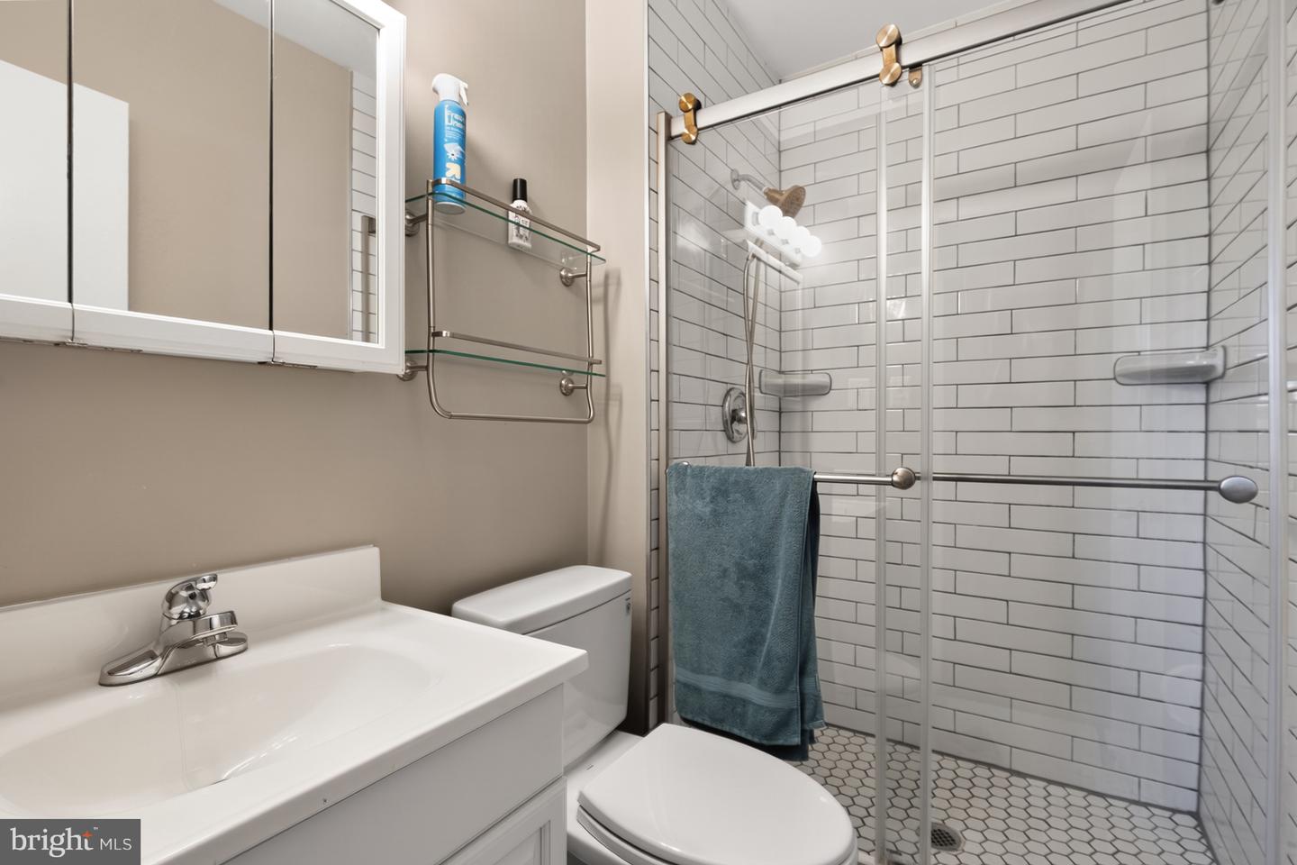 9909 LAKEPOINTE DR, BURKE, Virginia 22015, 3 Bedrooms Bedrooms, ,2 BathroomsBathrooms,Residential,For sale,9909 LAKEPOINTE DR,VAFX2273178 MLS # VAFX2273178 9909 LAKEPOINTE DR, BURKE, Virginia 22015, 3 Bedrooms Bedrooms, ,2 BathroomsBathrooms,Residential,For sale,9909 LAKEPOINTE DR,VAFX2273178 MLS # VAFX2273178