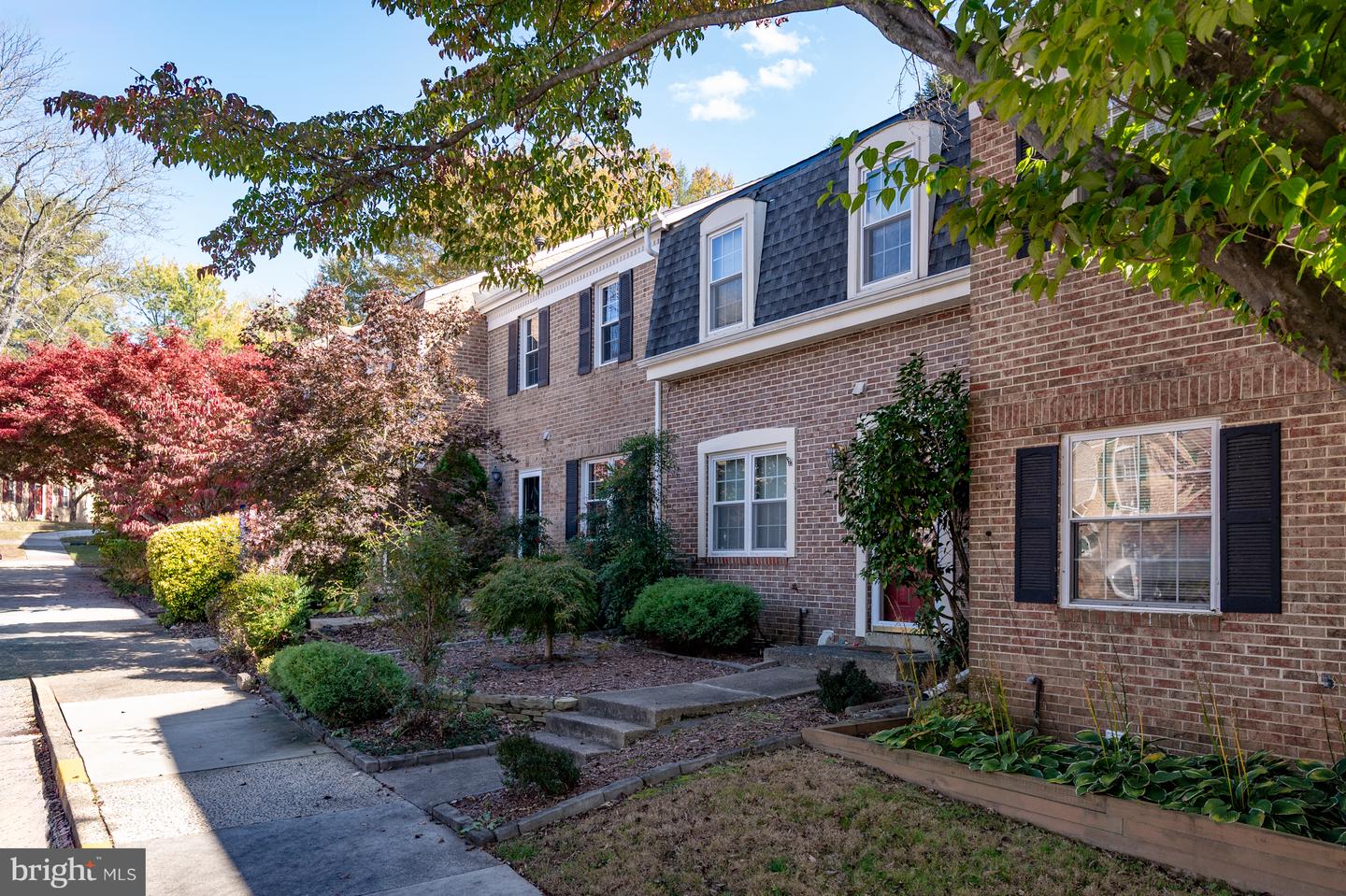 9909 LAKEPOINTE DR, BURKE, Virginia 22015, 3 Bedrooms Bedrooms, ,2 BathroomsBathrooms,Residential,For sale,9909 LAKEPOINTE DR,VAFX2273178 MLS # VAFX2273178 9909 LAKEPOINTE DR, BURKE, Virginia 22015, 3 Bedrooms Bedrooms, ,2 BathroomsBathrooms,Residential,For sale,9909 LAKEPOINTE DR,VAFX2273178 MLS # VAFX2273178