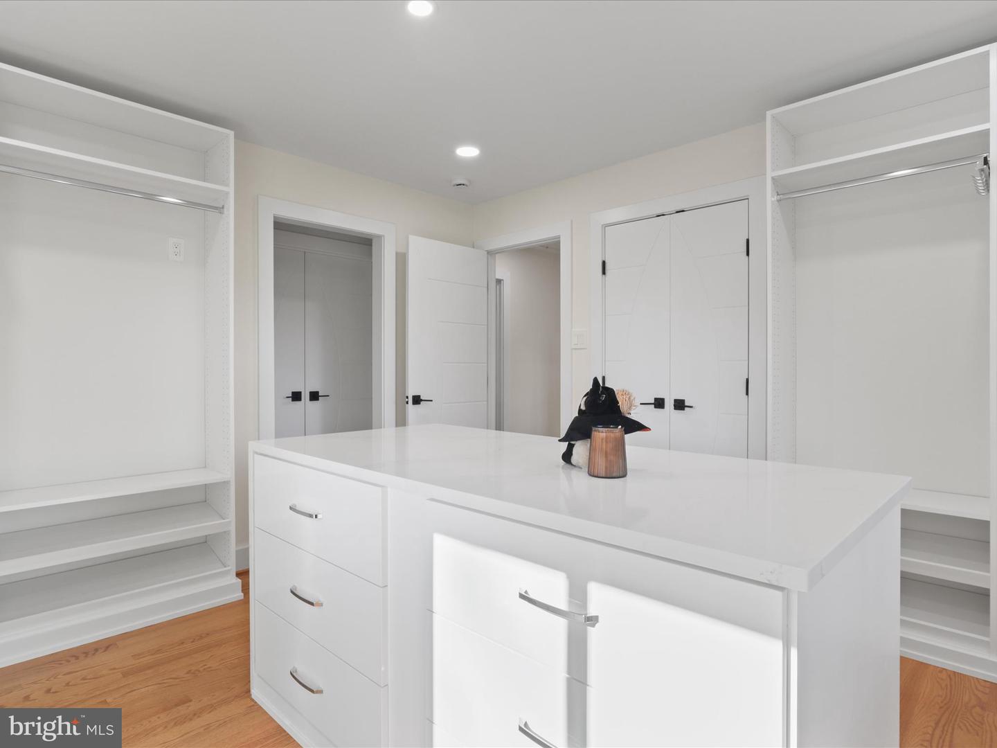 8355 ALVORD ST, MCLEAN, Virginia 22102, 5 Bedrooms Bedrooms, 9 Rooms Rooms,4 BathroomsBathrooms,Residential,For sale,8355 ALVORD ST,VAFX2273190 MLS # VAFX2273190 8355 ALVORD ST, MCLEAN, Virginia 22102, 5 Bedrooms Bedrooms, 9 Rooms Rooms,4 BathroomsBathrooms,Residential,For sale,8355 ALVORD ST,VAFX2273190 MLS # VAFX2273190