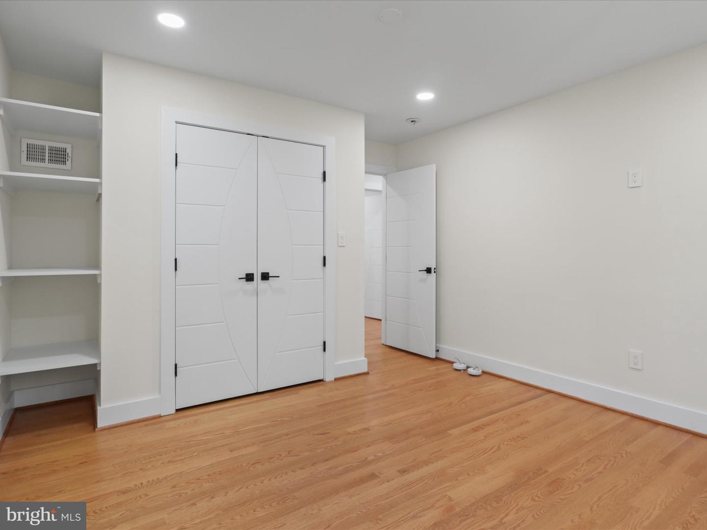 8355 ALVORD ST, MCLEAN, Virginia 22102, 5 Bedrooms Bedrooms, 9 Rooms Rooms,4 BathroomsBathrooms,Residential,For sale,8355 ALVORD ST,VAFX2273190 MLS # VAFX2273190 8355 ALVORD ST, MCLEAN, Virginia 22102, 5 Bedrooms Bedrooms, 9 Rooms Rooms,4 BathroomsBathrooms,Residential,For sale,8355 ALVORD ST,VAFX2273190 MLS # VAFX2273190