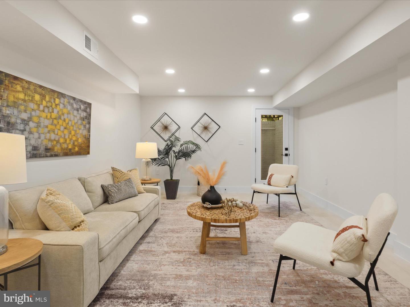 8355 ALVORD ST, MCLEAN, Virginia 22102, 5 Bedrooms Bedrooms, 9 Rooms Rooms,4 BathroomsBathrooms,Residential,For sale,8355 ALVORD ST,VAFX2273190 MLS # VAFX2273190 8355 ALVORD ST, MCLEAN, Virginia 22102, 5 Bedrooms Bedrooms, 9 Rooms Rooms,4 BathroomsBathrooms,Residential,For sale,8355 ALVORD ST,VAFX2273190 MLS # VAFX2273190