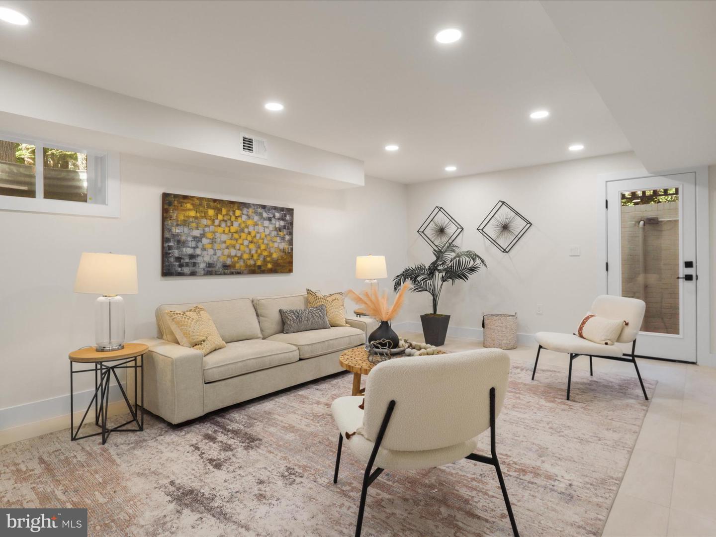 8355 ALVORD ST, MCLEAN, Virginia 22102, 5 Bedrooms Bedrooms, 9 Rooms Rooms,4 BathroomsBathrooms,Residential,For sale,8355 ALVORD ST,VAFX2273190 MLS # VAFX2273190 8355 ALVORD ST, MCLEAN, Virginia 22102, 5 Bedrooms Bedrooms, 9 Rooms Rooms,4 BathroomsBathrooms,Residential,For sale,8355 ALVORD ST,VAFX2273190 MLS # VAFX2273190