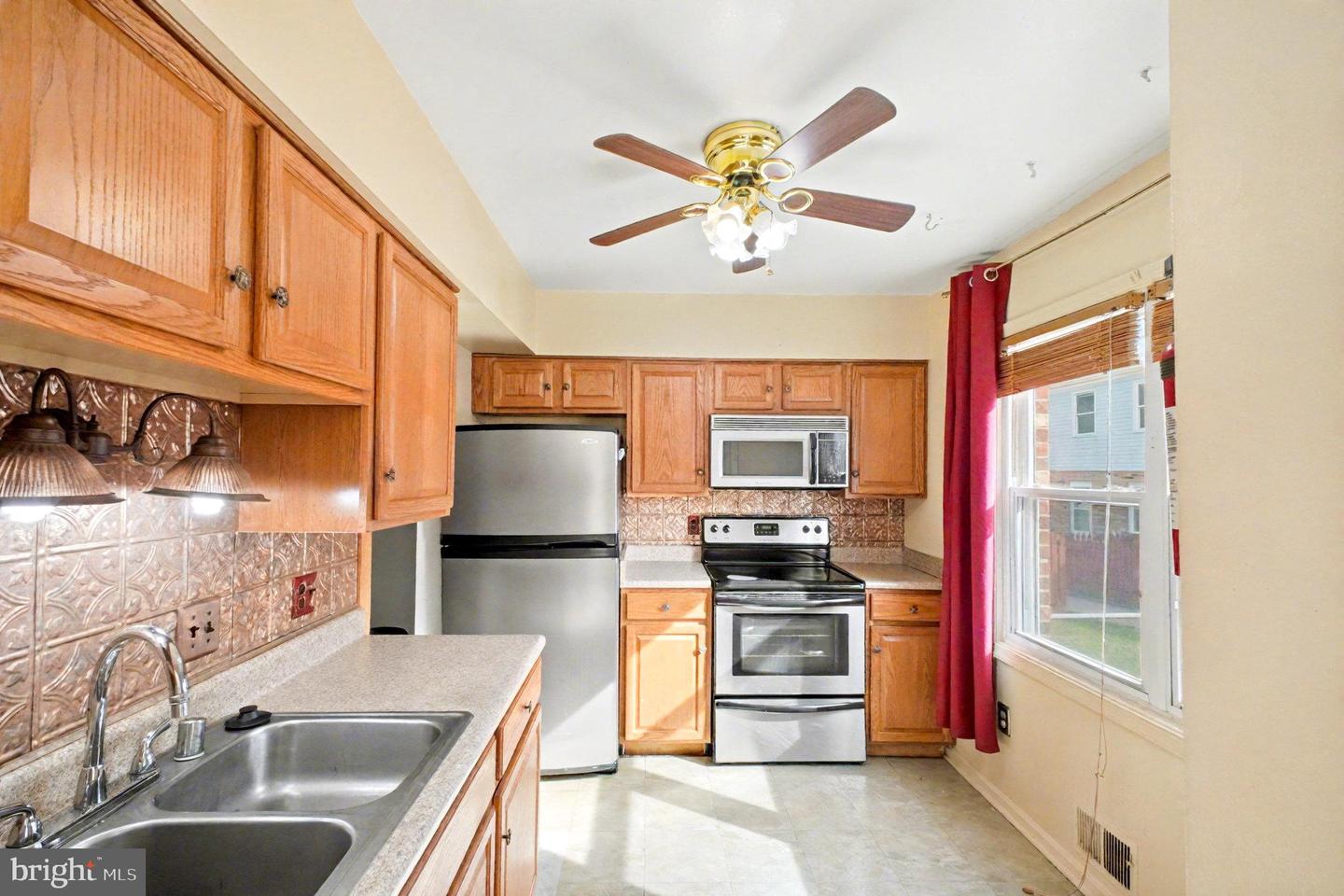 64 BRISTOL CT, STAFFORD, Virginia 22556, 3 Bedrooms Bedrooms, 9 Rooms Rooms,1 BathroomBathrooms,Residential,For sale,64 BRISTOL CT,VAST2043350 MLS # VAST2043350 64 BRISTOL CT, STAFFORD, Virginia 22556, 3 Bedrooms Bedrooms, 9 Rooms Rooms,1 BathroomBathrooms,Residential,For sale,64 BRISTOL CT,VAST2043350 MLS # VAST2043350