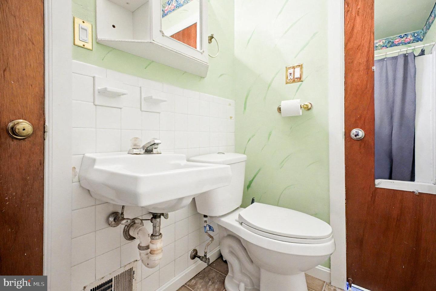 64 BRISTOL CT, STAFFORD, Virginia 22556, 3 Bedrooms Bedrooms, 9 Rooms Rooms,1 BathroomBathrooms,Residential,For sale,64 BRISTOL CT,VAST2043350 MLS # VAST2043350 64 BRISTOL CT, STAFFORD, Virginia 22556, 3 Bedrooms Bedrooms, 9 Rooms Rooms,1 BathroomBathrooms,Residential,For sale,64 BRISTOL CT,VAST2043350 MLS # VAST2043350