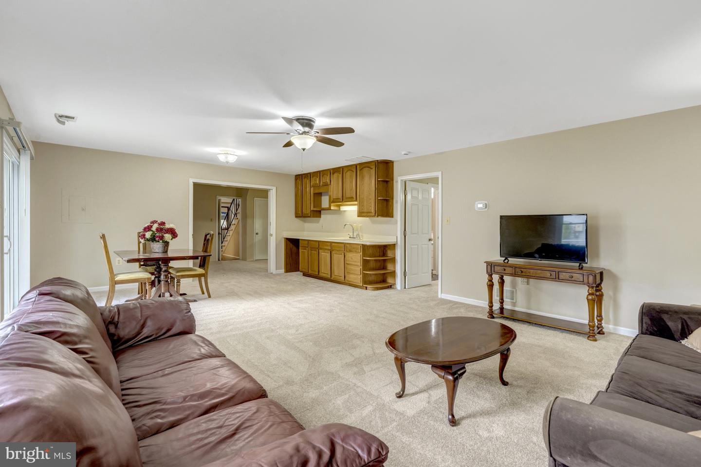 4427 MAJESTIC LN, FAIRFAX, Virginia 22033, 4 Bedrooms Bedrooms, ,3 BathroomsBathrooms,Residential,For sale,4427 MAJESTIC LN,VAFX2273338 MLS # VAFX2273338 4427 MAJESTIC LN, FAIRFAX, Virginia 22033, 4 Bedrooms Bedrooms, ,3 BathroomsBathrooms,Residential,For sale,4427 MAJESTIC LN,VAFX2273338 MLS # VAFX2273338