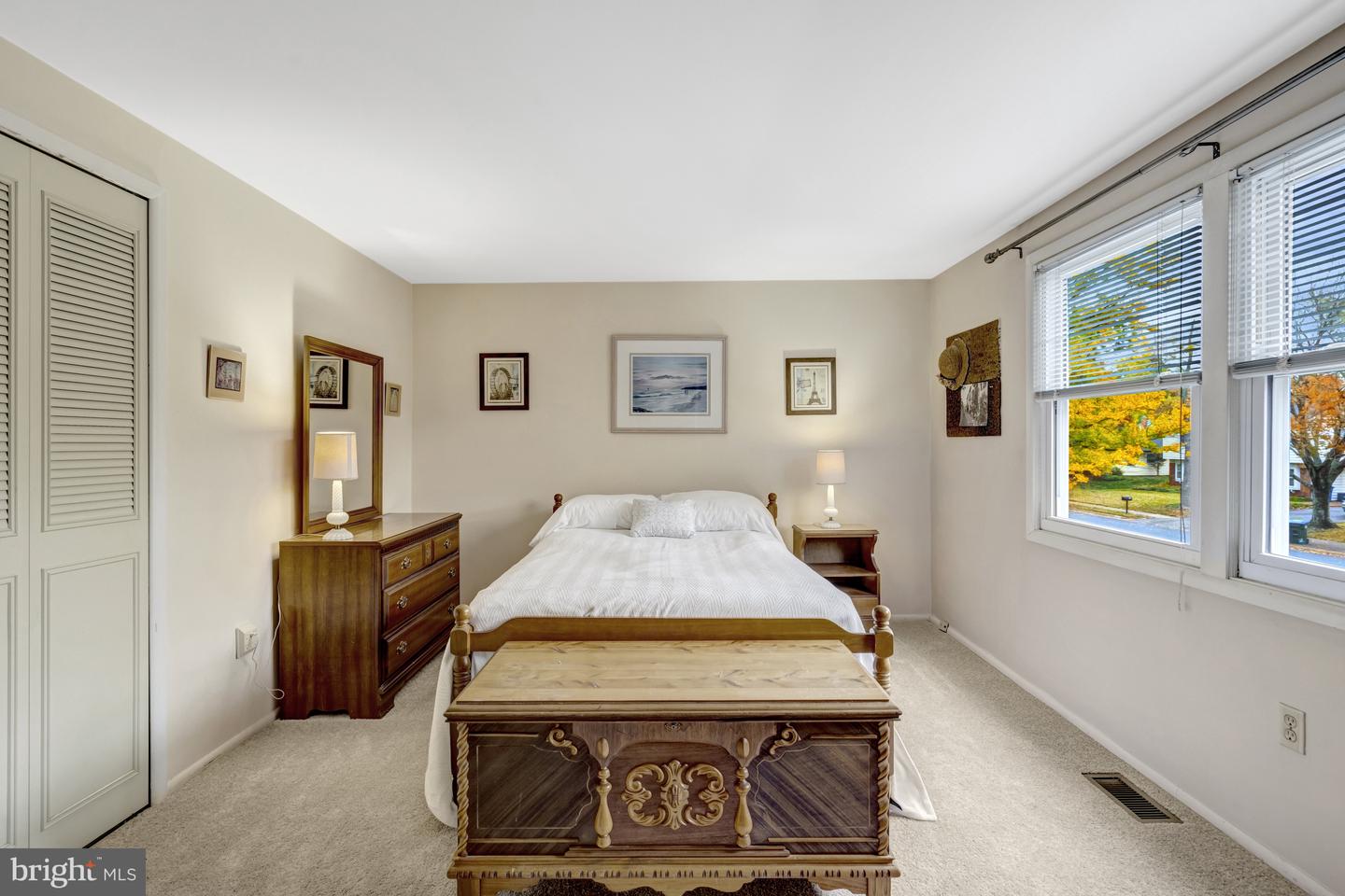 4427 MAJESTIC LN, FAIRFAX, Virginia 22033, 4 Bedrooms Bedrooms, ,3 BathroomsBathrooms,Residential,For sale,4427 MAJESTIC LN,VAFX2273338 MLS # VAFX2273338 4427 MAJESTIC LN, FAIRFAX, Virginia 22033, 4 Bedrooms Bedrooms, ,3 BathroomsBathrooms,Residential,For sale,4427 MAJESTIC LN,VAFX2273338 MLS # VAFX2273338