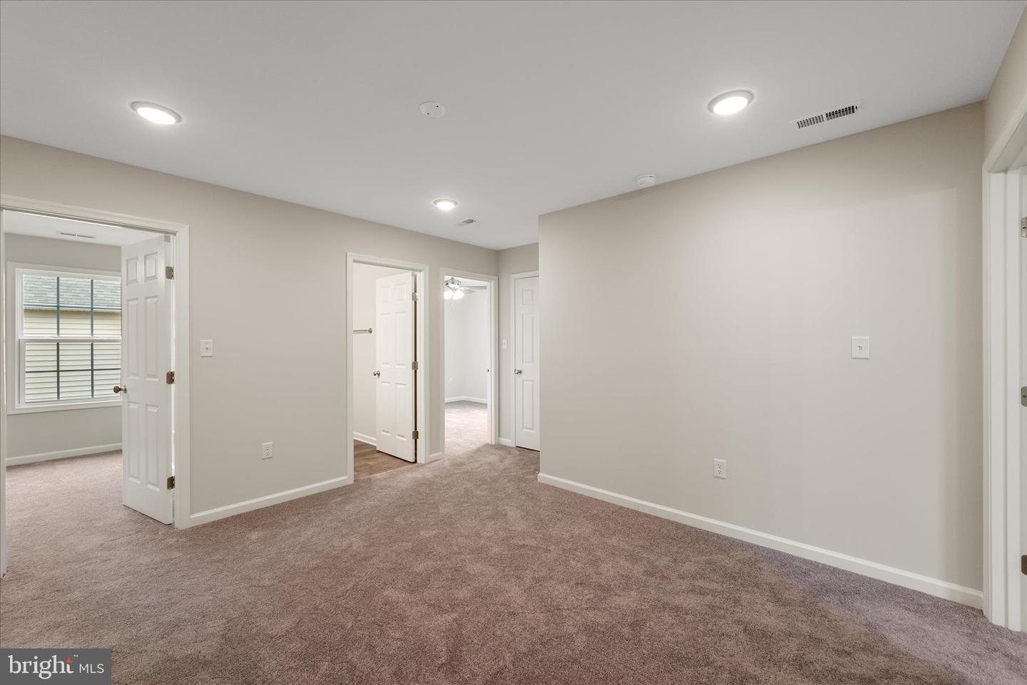 253 ROSSMANN BLVD, WINCHESTER, Virginia 22602, 4 Bedrooms Bedrooms, ,2 BathroomsBathrooms,Residential,For sale,253 ROSSMANN BLVD,VAFV2037298 MLS # VAFV2037298 253 ROSSMANN BLVD, WINCHESTER, Virginia 22602, 4 Bedrooms Bedrooms, ,2 BathroomsBathrooms,Residential,For sale,253 ROSSMANN BLVD,VAFV2037298 MLS # VAFV2037298