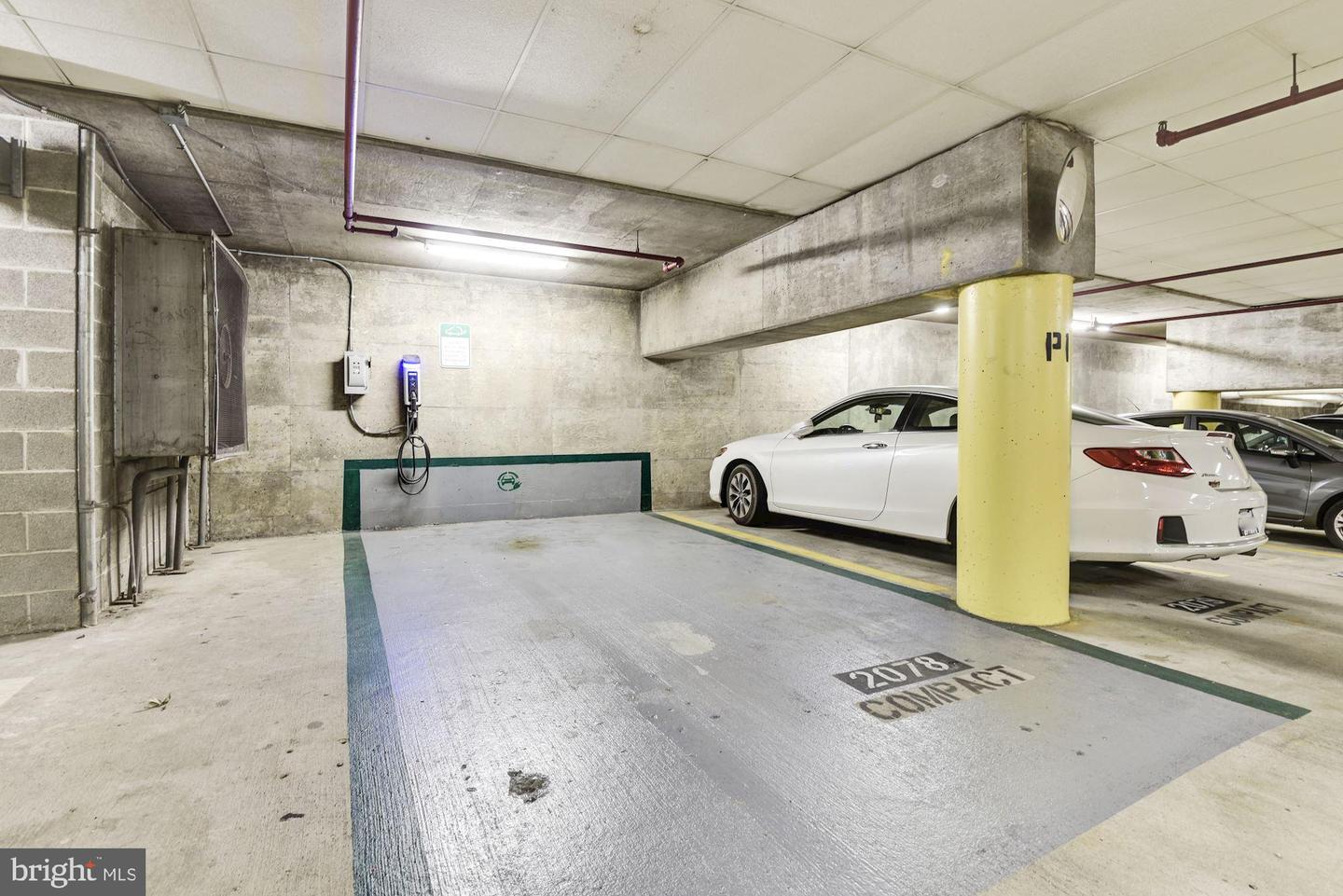 1024 N UTAH ST N #522, ARLINGTON, Virginia 22201, 1 Bedroom Bedrooms, ,1 BathroomBathrooms,Residential,For sale,1024 N UTAH ST N #522,VAAR2064736 MLS # VAAR2064736