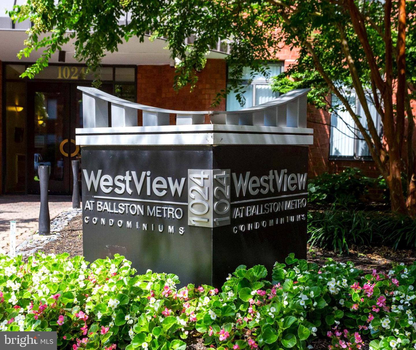 1024 N UTAH ST N #522, ARLINGTON, Virginia 22201, 1 Bedroom Bedrooms, ,1 BathroomBathrooms,Residential,For sale,1024 N UTAH ST N #522,VAAR2064736 MLS # VAAR2064736