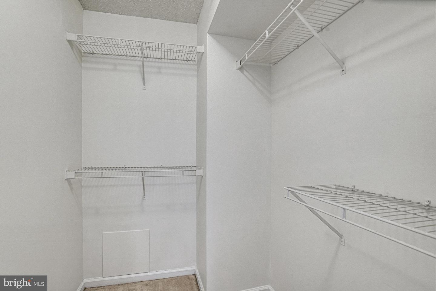 1024 N UTAH ST N #522, ARLINGTON, Virginia 22201, 1 Bedroom Bedrooms, ,1 BathroomBathrooms,Residential,For sale,1024 N UTAH ST N #522,VAAR2064736 MLS # VAAR2064736