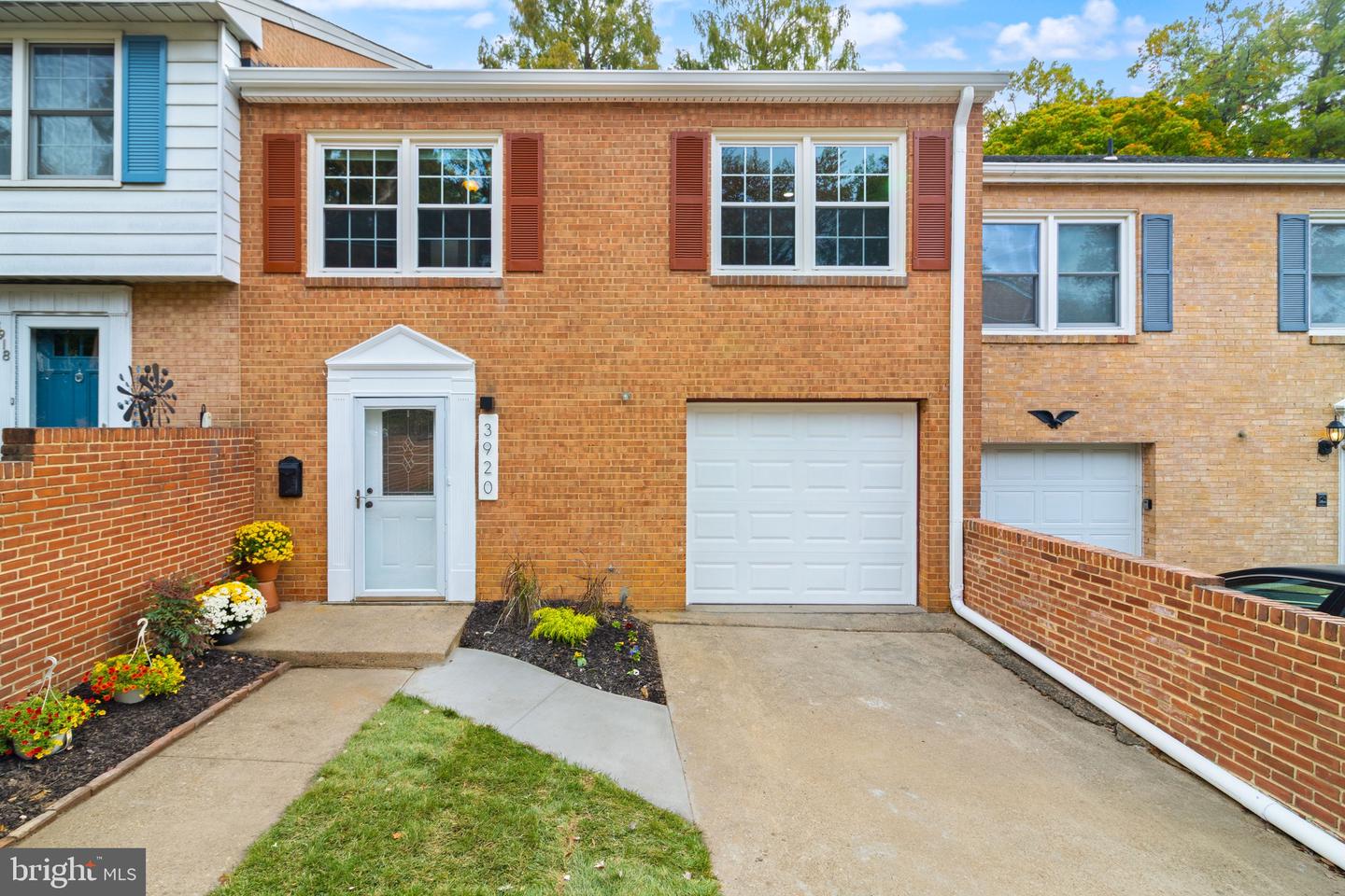 3920 12TH ST S, ARLINGTON, Virginia 22204, 3 Bedrooms Bedrooms, ,3 BathroomsBathrooms,Residential,For sale,3920 12TH ST S,VAAR2064796 MLS # VAAR2064796 3920 12TH ST S, ARLINGTON, Virginia 22204, 3 Bedrooms Bedrooms, ,3 BathroomsBathrooms,Residential,For sale,3920 12TH ST S,VAAR2064796 MLS # VAAR2064796