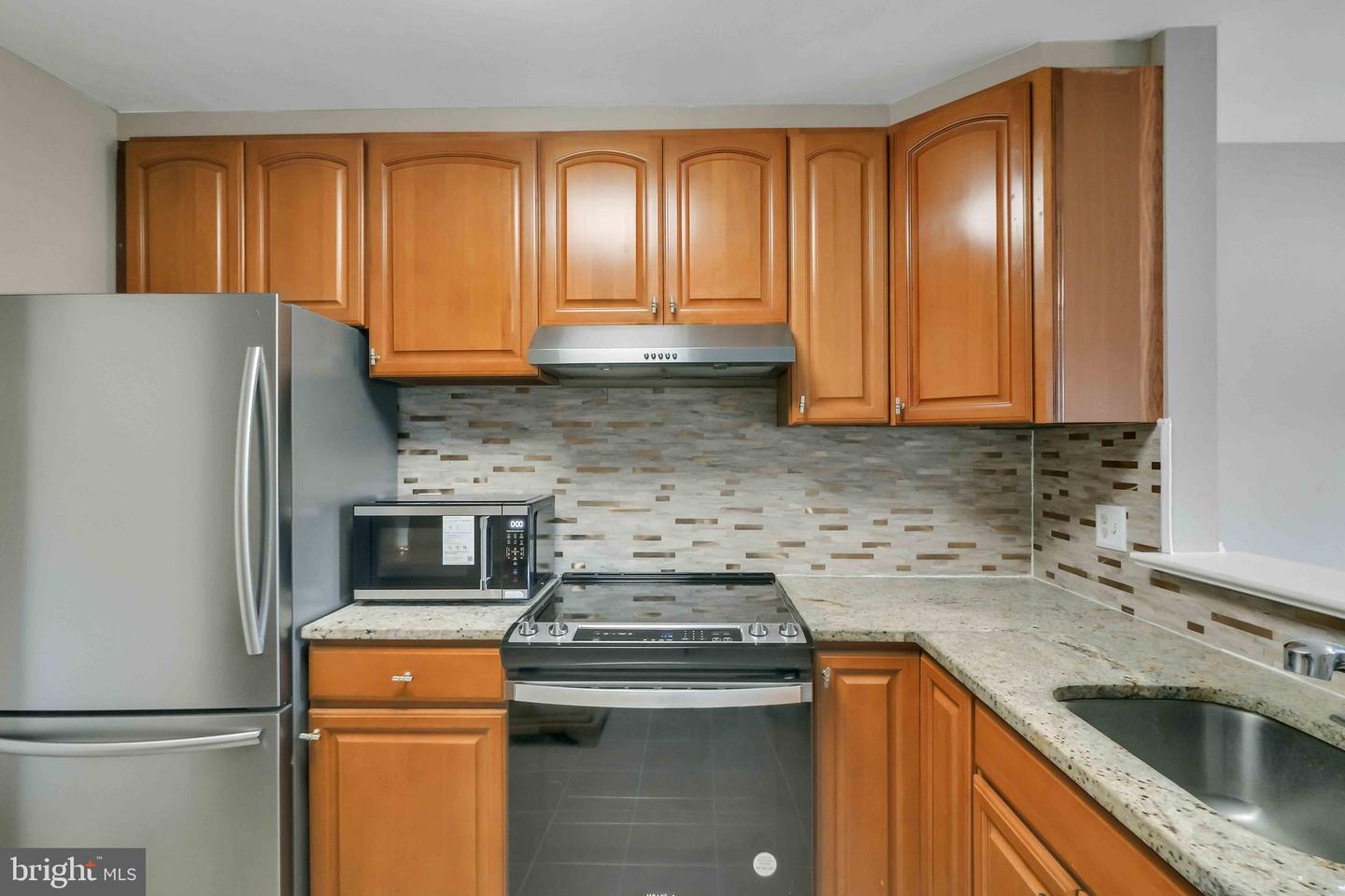 3827 EL CAMINO PL #13, ALEXANDRIA, Virginia 22309, 2 Bedrooms Bedrooms, ,1 BathroomBathrooms,Residential,For sale,3827 EL CAMINO PL #13,VAFX2273952 MLS # VAFX2273952 3827 EL CAMINO PL #13, ALEXANDRIA, Virginia 22309, 2 Bedrooms Bedrooms, ,1 BathroomBathrooms,Residential,For sale,3827 EL CAMINO PL #13,VAFX2273952 MLS # VAFX2273952