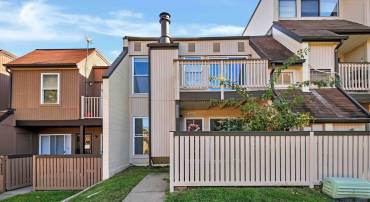 3827 EL CAMINO PL #13, ALEXANDRIA, Virginia 22309, 2 Bedrooms Bedrooms, ,1 BathroomBathrooms,Residential,For sale,3827 EL CAMINO PL #13,VAFX2273952 MLS # VAFX2273952