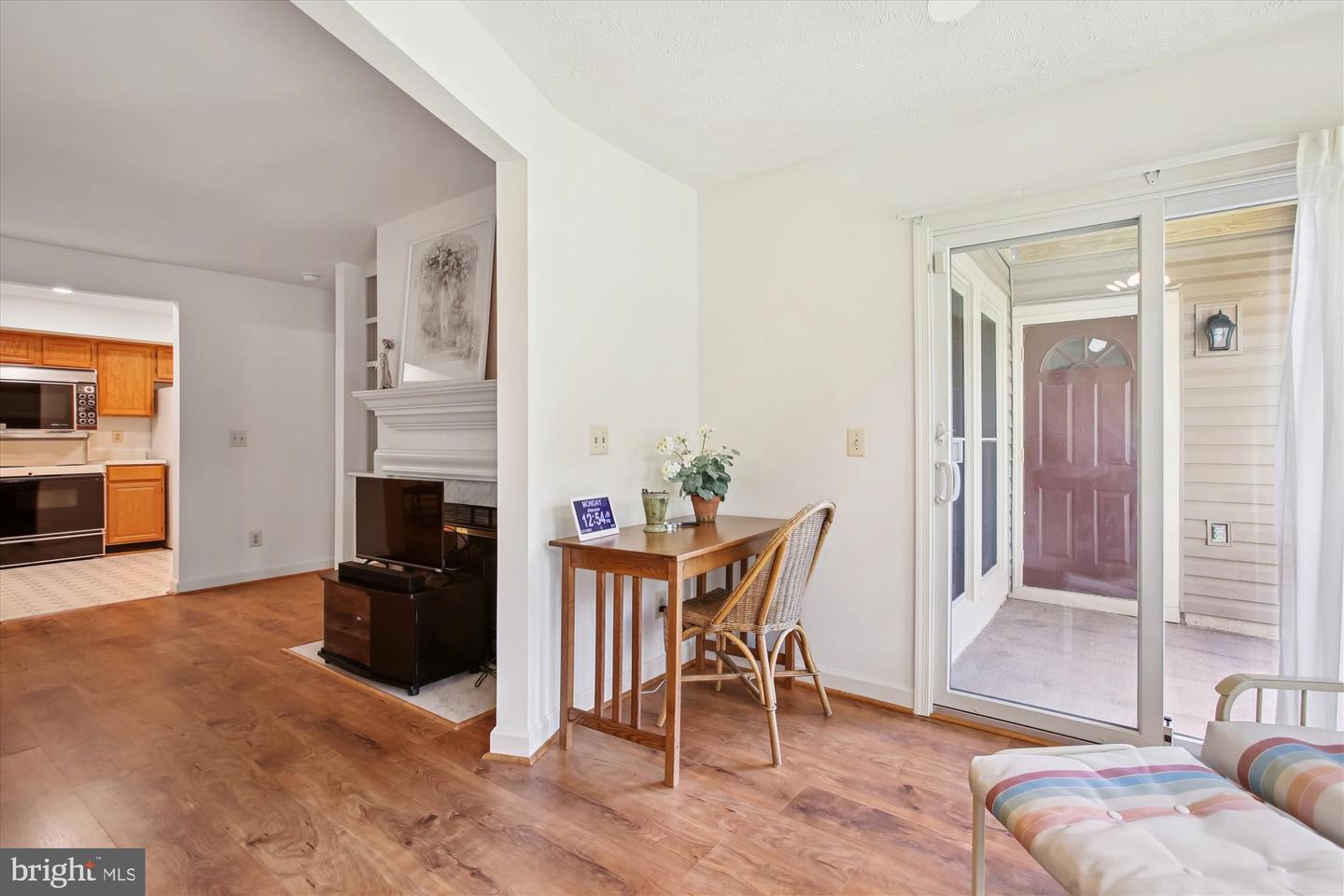 3800 RIDGE KNOLL CT #2, FAIRFAX, Virginia 22033, 2 Bedrooms Bedrooms, ,2 BathroomsBathrooms,Residential,For sale,3800 RIDGE KNOLL CT #2,VAFX2274370 MLS # VAFX2274370