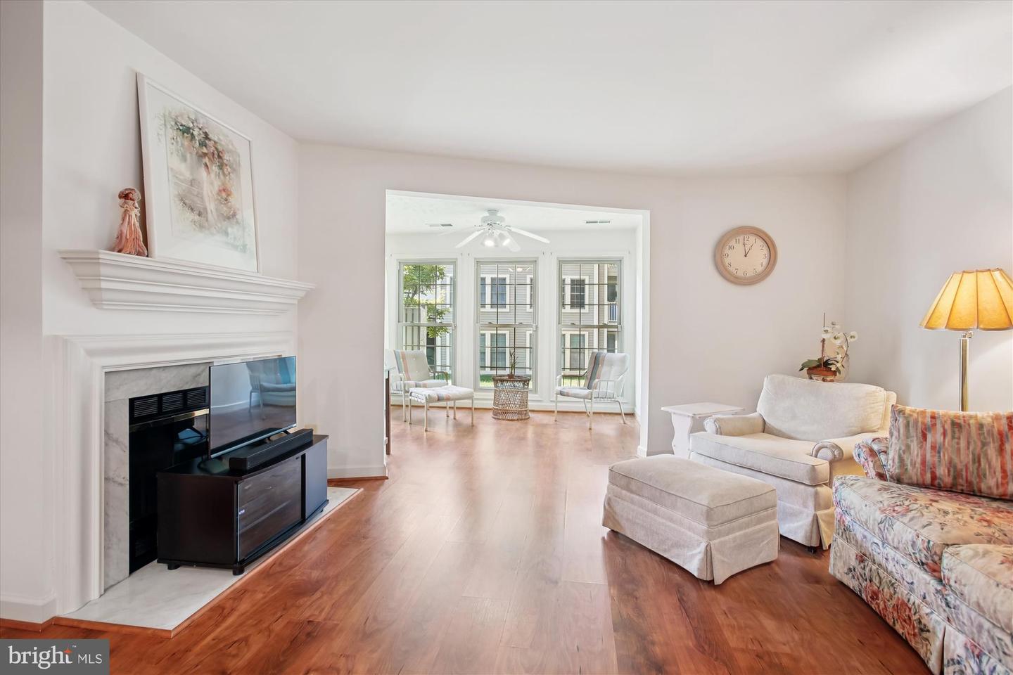 3800 RIDGE KNOLL CT #2, FAIRFAX, Virginia 22033, 2 Bedrooms Bedrooms, ,2 BathroomsBathrooms,Residential,For sale,3800 RIDGE KNOLL CT #2,VAFX2274370 MLS # VAFX2274370