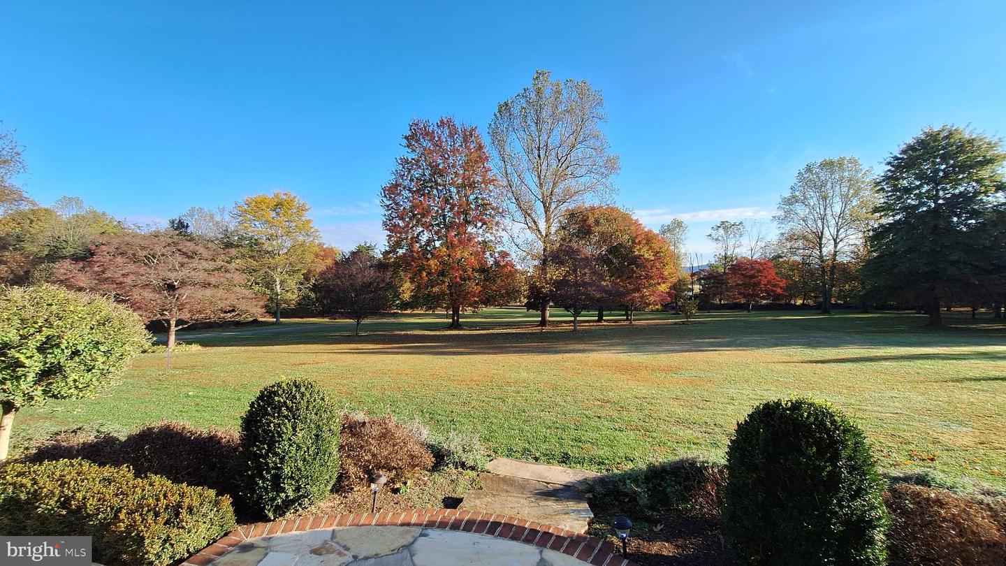 11929 FOLLY LN, LOVETTSVILLE, Virginia 20180, 4 Bedrooms Bedrooms, 14 Rooms Rooms,2 BathroomsBathrooms,Residential,For sale,11929 FOLLY LN,VALO2108946 MLS # VALO2108946