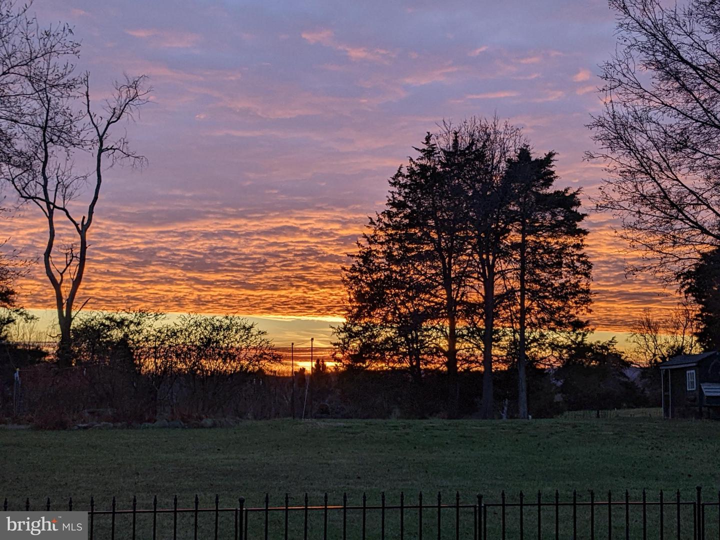 11929 FOLLY LN, LOVETTSVILLE, Virginia 20180, 4 Bedrooms Bedrooms, 14 Rooms Rooms,2 BathroomsBathrooms,Residential,For sale,11929 FOLLY LN,VALO2108946 MLS # VALO2108946