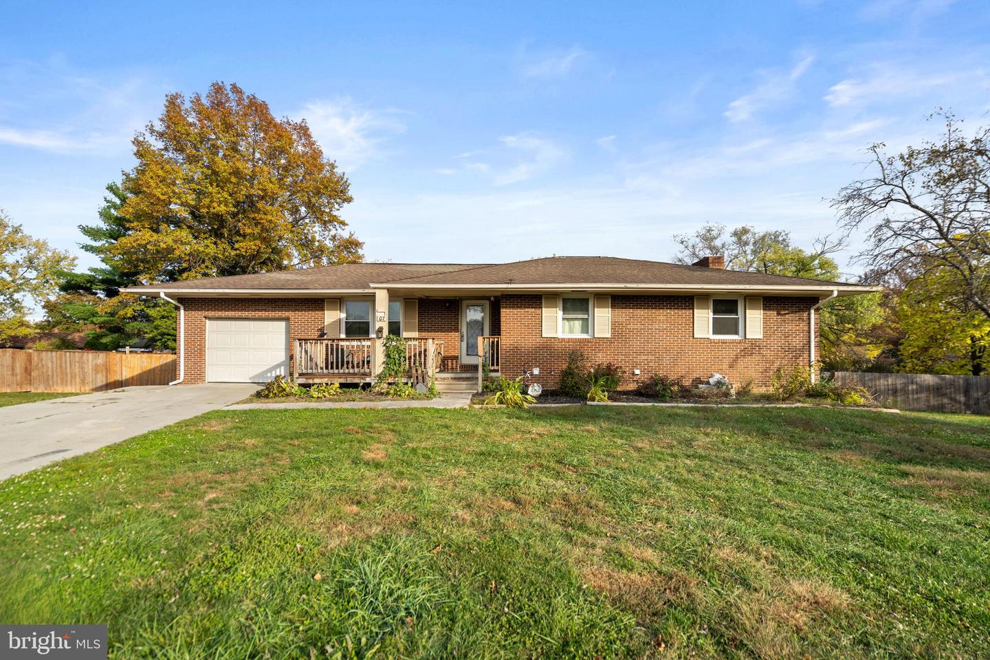 107 AMHERST CT, STEPHENS CITY, Virginia 22655, 3 Bedrooms Bedrooms, ,2 BathroomsBathrooms,Residential,For sale,107 AMHERST CT,VAFV2037400 MLS # VAFV2037400