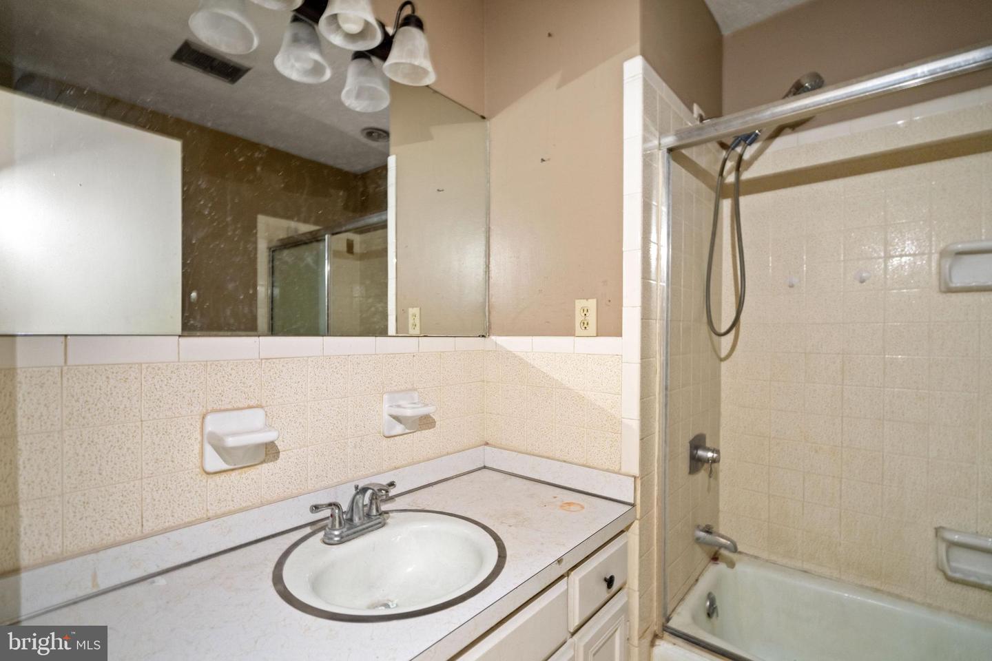 107 AMHERST CT, STEPHENS CITY, Virginia 22655, 3 Bedrooms Bedrooms, ,2 BathroomsBathrooms,Residential,For sale,107 AMHERST CT,VAFV2037400 MLS # VAFV2037400