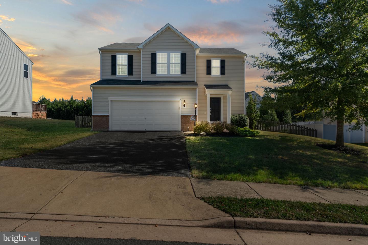 77 CHARTER GATE DR, FREDERICKSBURG, Virginia 22406, 4 Bedrooms Bedrooms, ,3 BathroomsBathrooms,Residential,For sale,77 CHARTER GATE DR,VAST2043564 MLS # VAST2043564 77 CHARTER GATE DR, FREDERICKSBURG, Virginia 22406, 4 Bedrooms Bedrooms, ,3 BathroomsBathrooms,Residential,For sale,77 CHARTER GATE DR,VAST2043564 MLS # VAST2043564