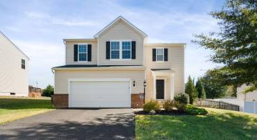77 CHARTER GATE DR, FREDERICKSBURG, Virginia 22406, 4 Bedrooms Bedrooms, ,3 BathroomsBathrooms,Residential,For sale,77 CHARTER GATE DR,VAST2043564 MLS # VAST2043564